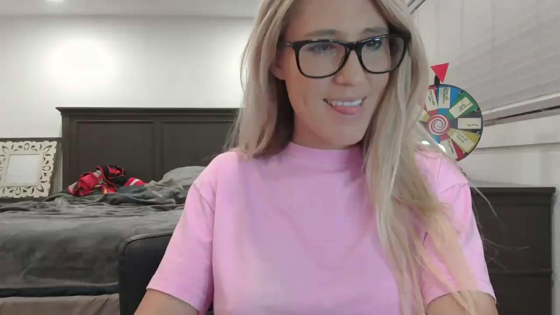 Gallery image thumbnail from blondmilf92's myfreecams stream on, 08/16/2023, 05:41 image 6 of 20