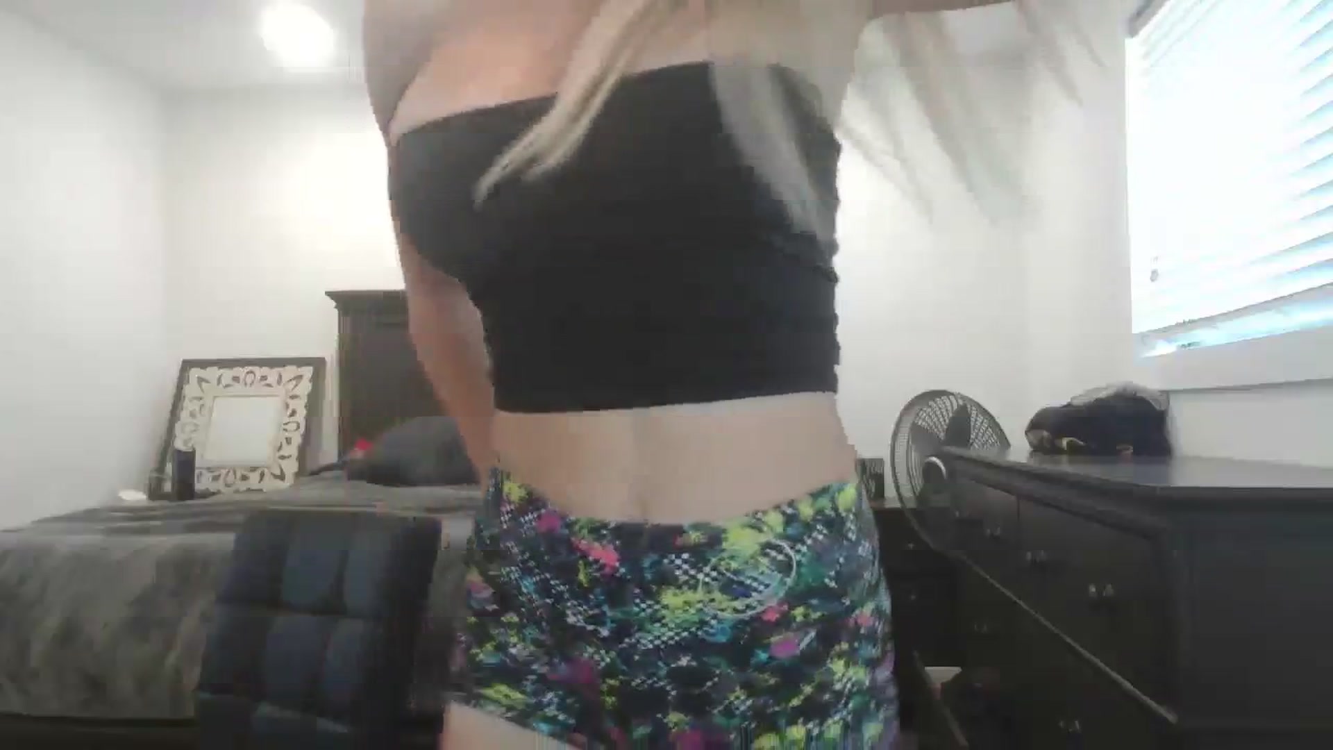 Gallery image thumbnail from blondmilf92's myfreecams stream on, 09/11/2023, 17:03 image 6 of 20