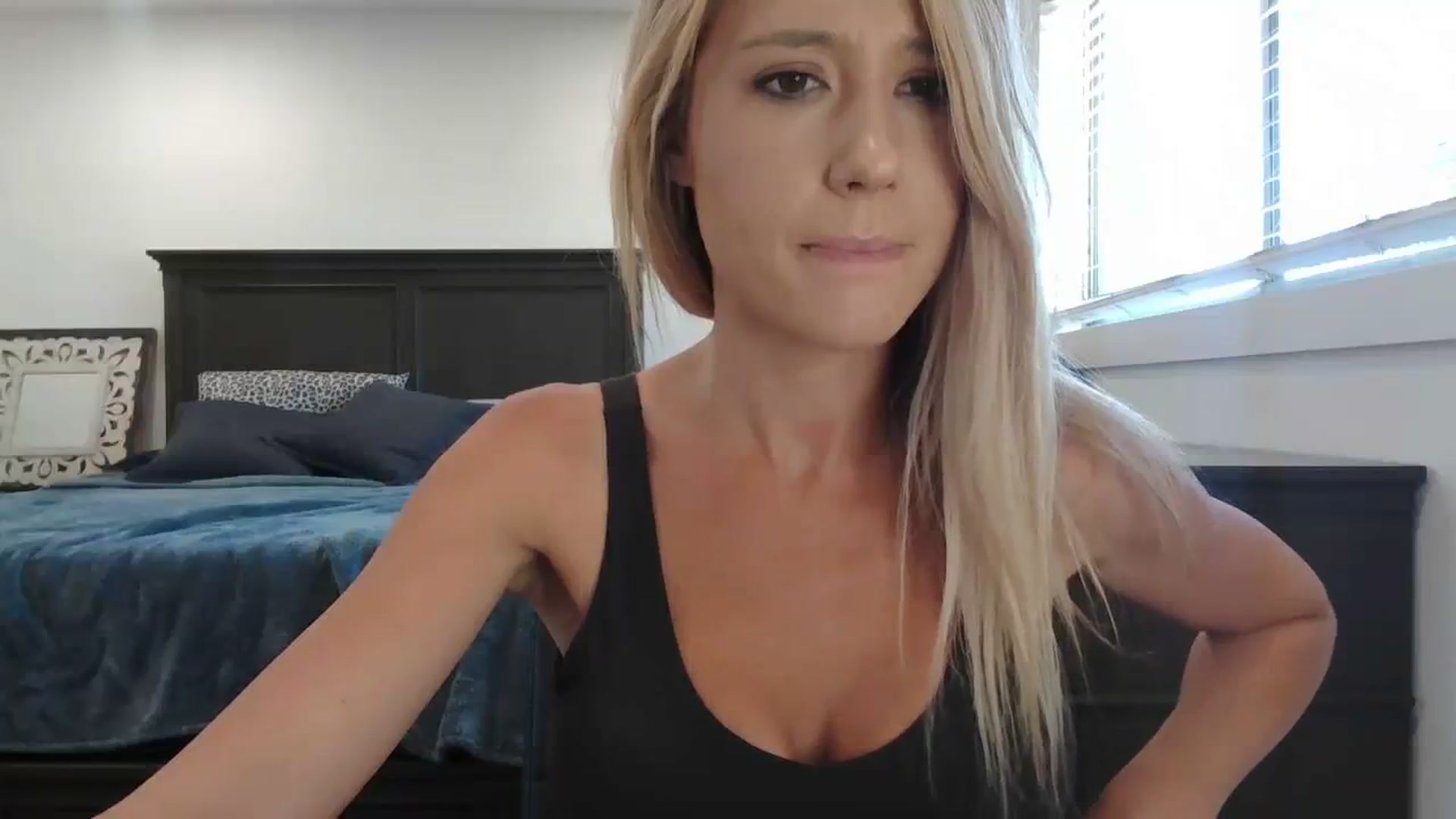 Gallery image thumbnail from blondmilf92's myfreecams stream on, 10/03/2023, 19:49 image 9 of 20