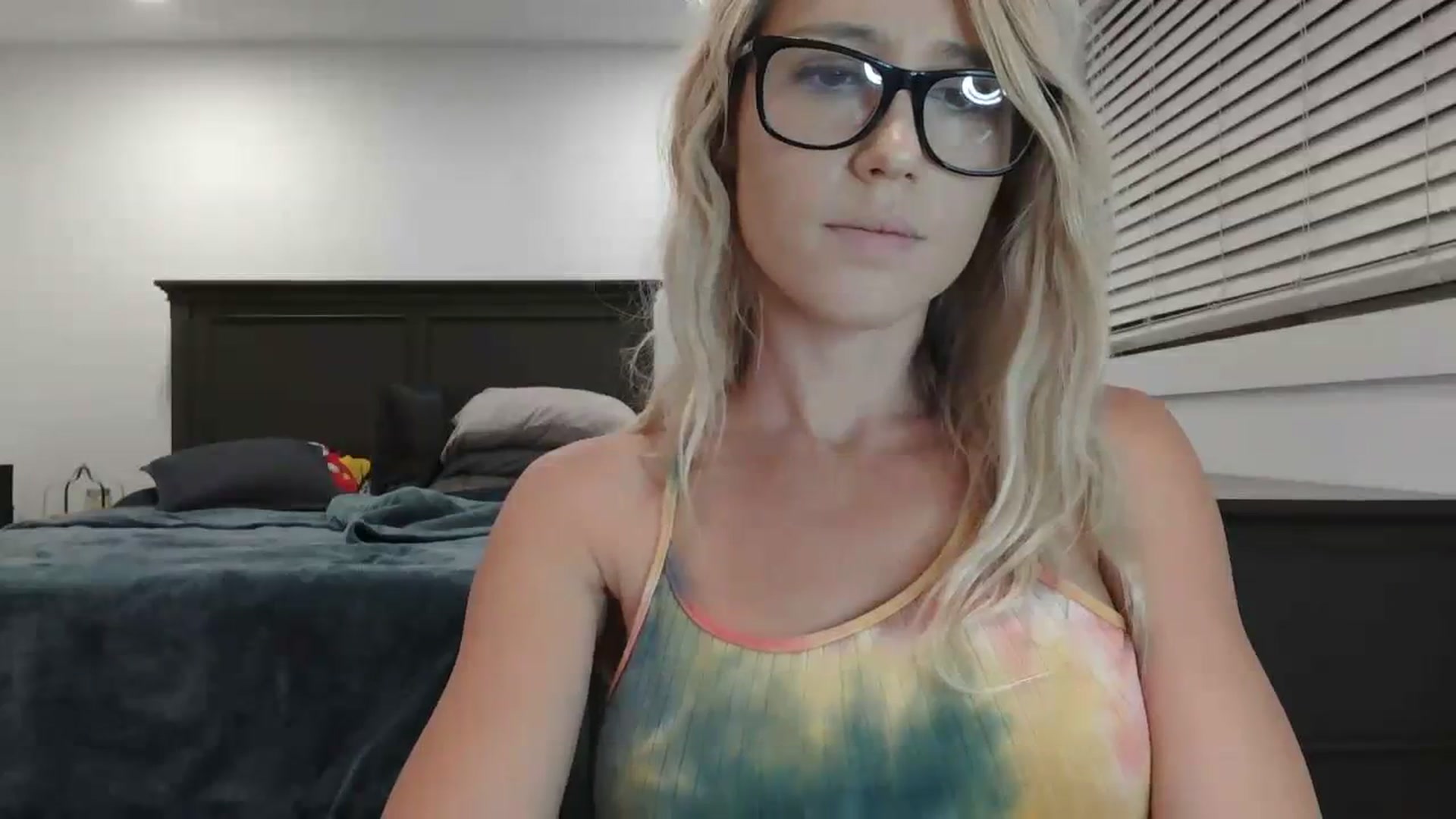 Gallery image thumbnail from blondmilf92's myfreecams stream on, 10/11/2023, 05:03 image 9 of 20