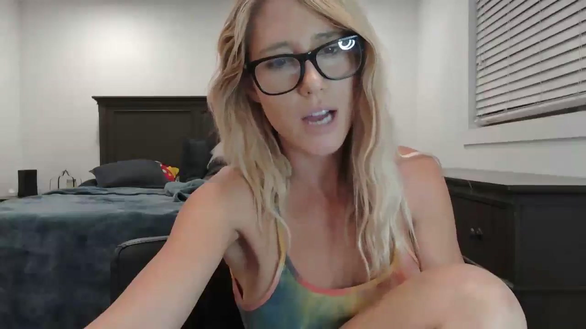 Gallery image thumbnail from blondmilf92's myfreecams stream on, 10/11/2023, 06:15 image 12 of 20