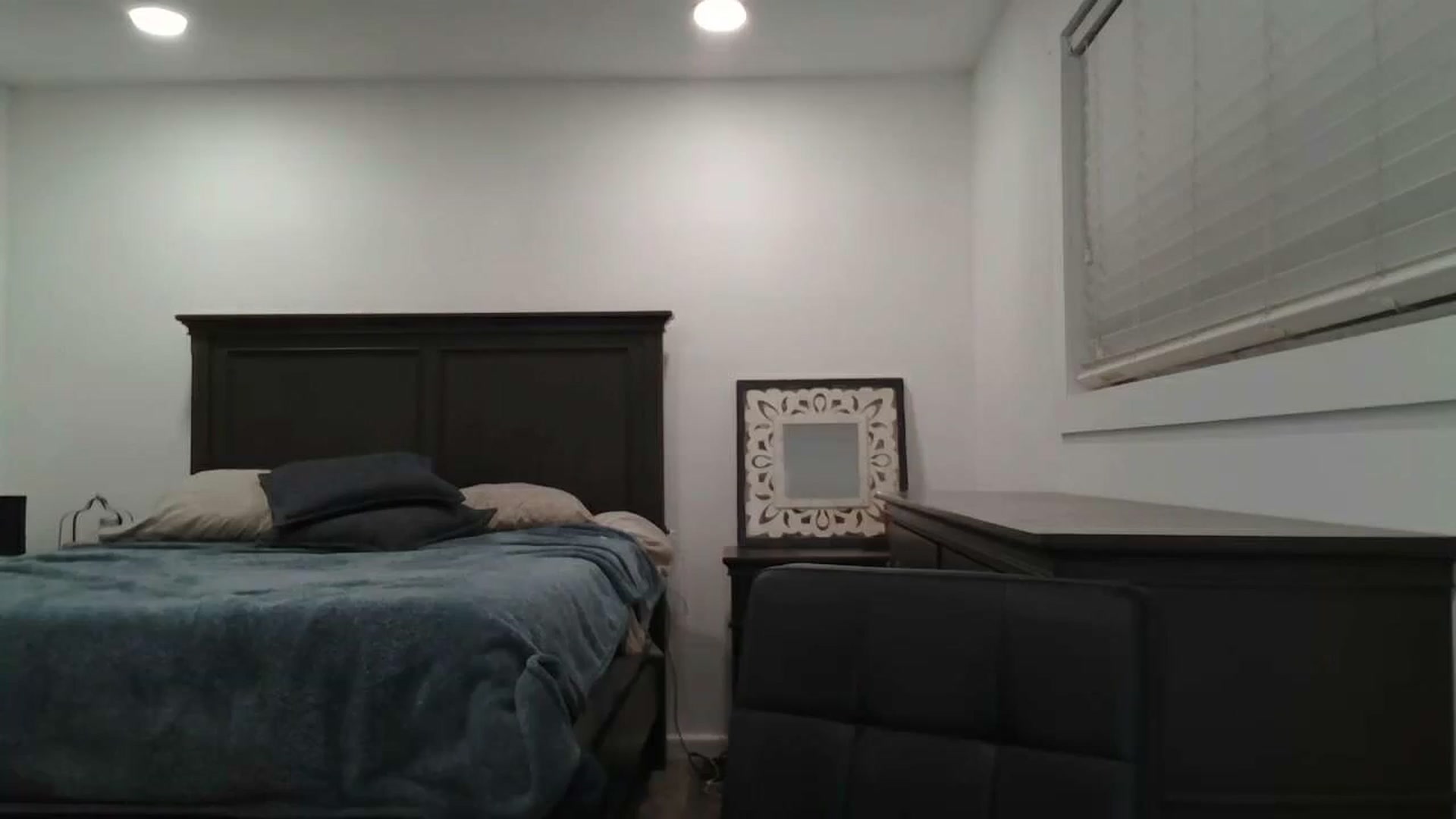 Gallery image thumbnail from blondmilf92's myfreecams stream on, 10/20/2023, 06:05 image 15 of 20