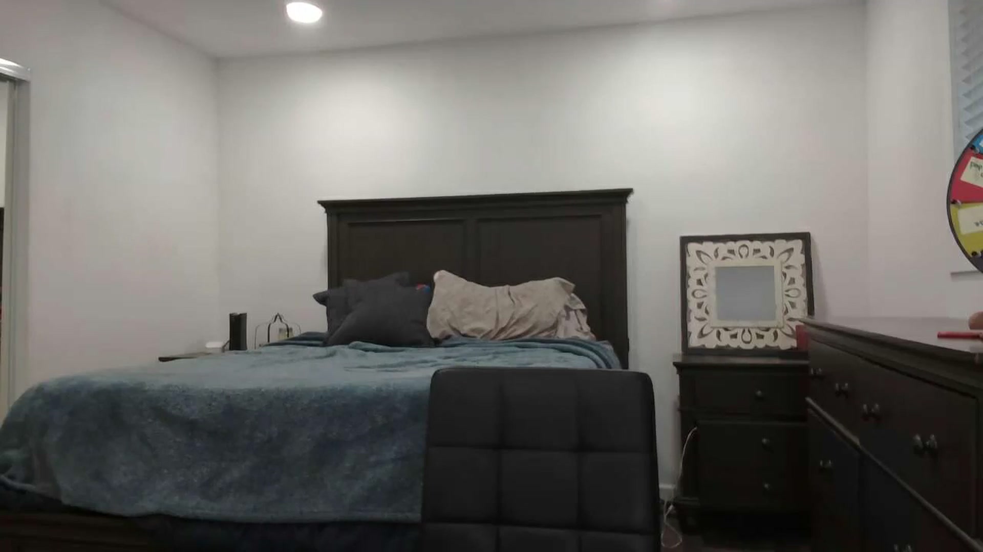 Gallery image thumbnail from blondmilf92's myfreecams stream on, 11/03/2023, 24:50 image 14 of 20