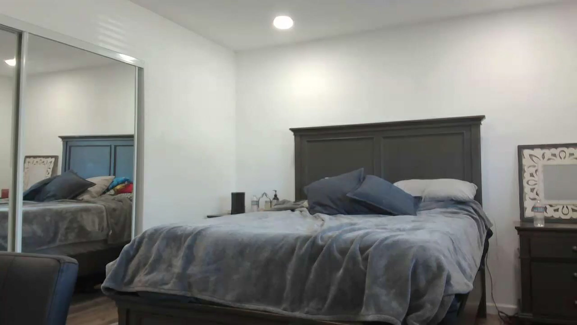 Gallery image thumbnail from blondmilf92's myfreecams stream on, 11/13/2023, 18:45 image 9 of 20