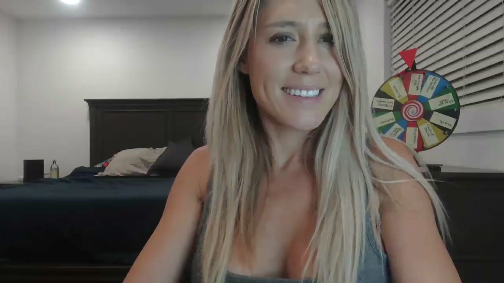 Gallery image thumbnail from blondmilf92's myfreecams stream on, 11/21/2023, 07:08 image 14 of 20