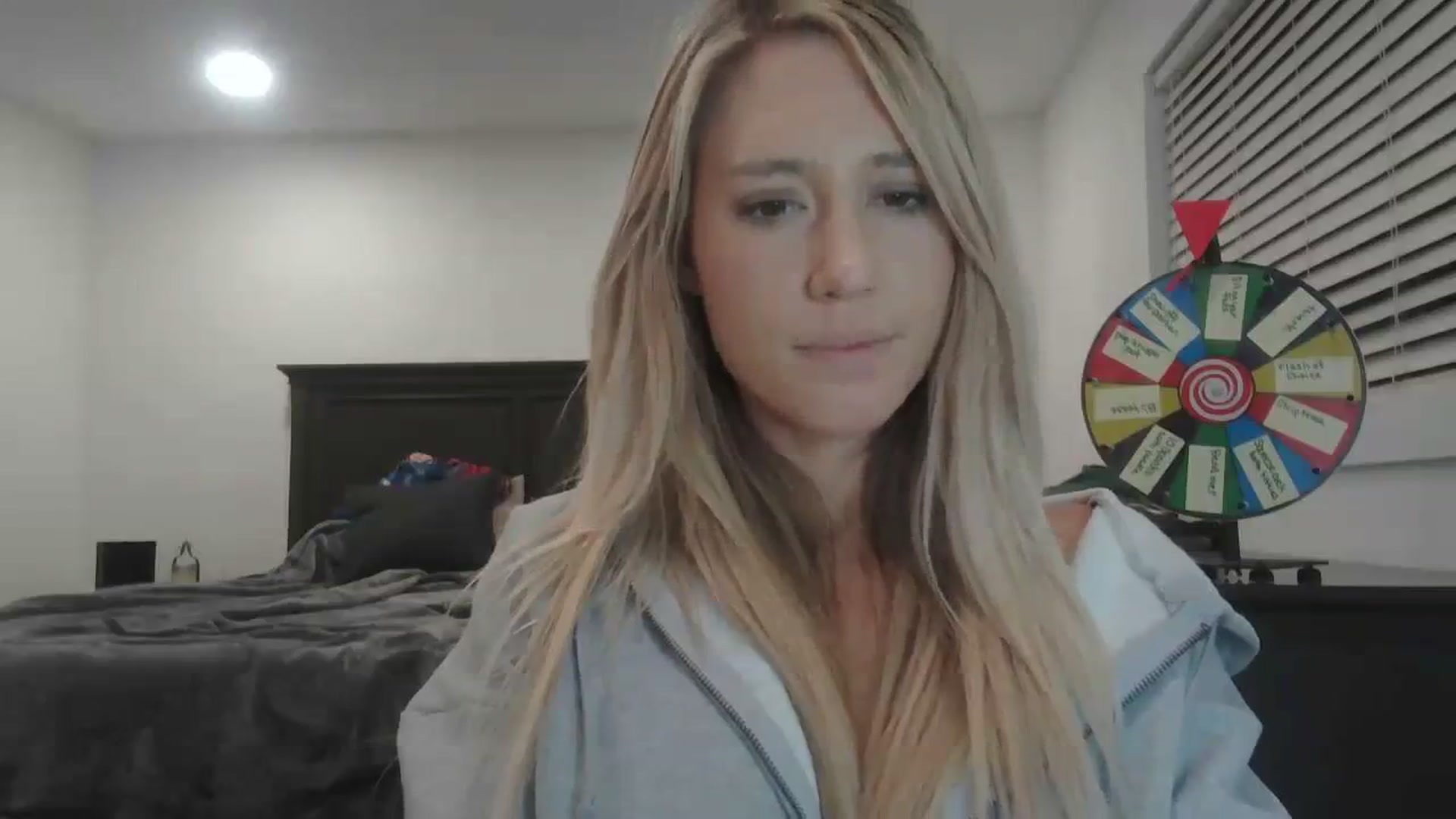 Gallery image thumbnail from blondmilf92's myfreecams stream on, 11/23/2023, 07:22 image 12 of 20