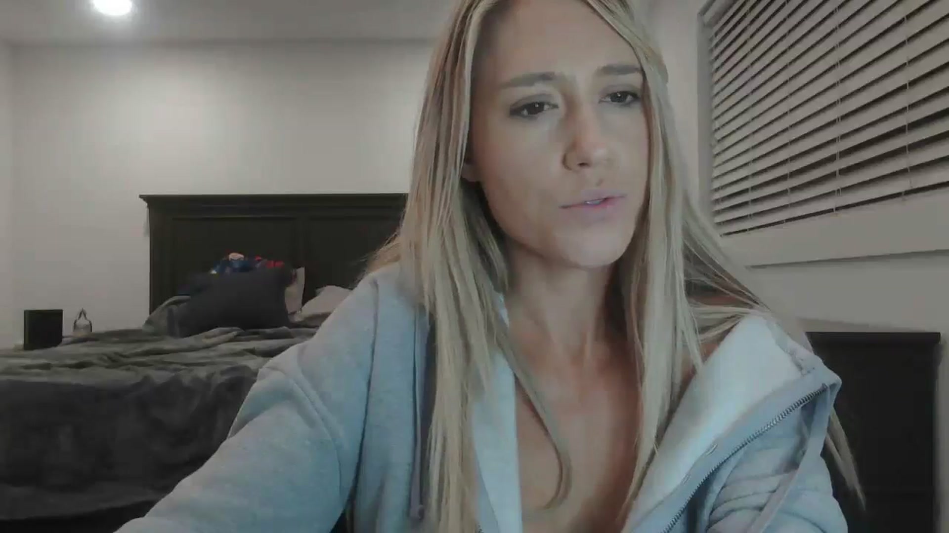 Gallery image thumbnail from blondmilf92's myfreecams stream on, 11/23/2023, 09:09 image 2 of 20
