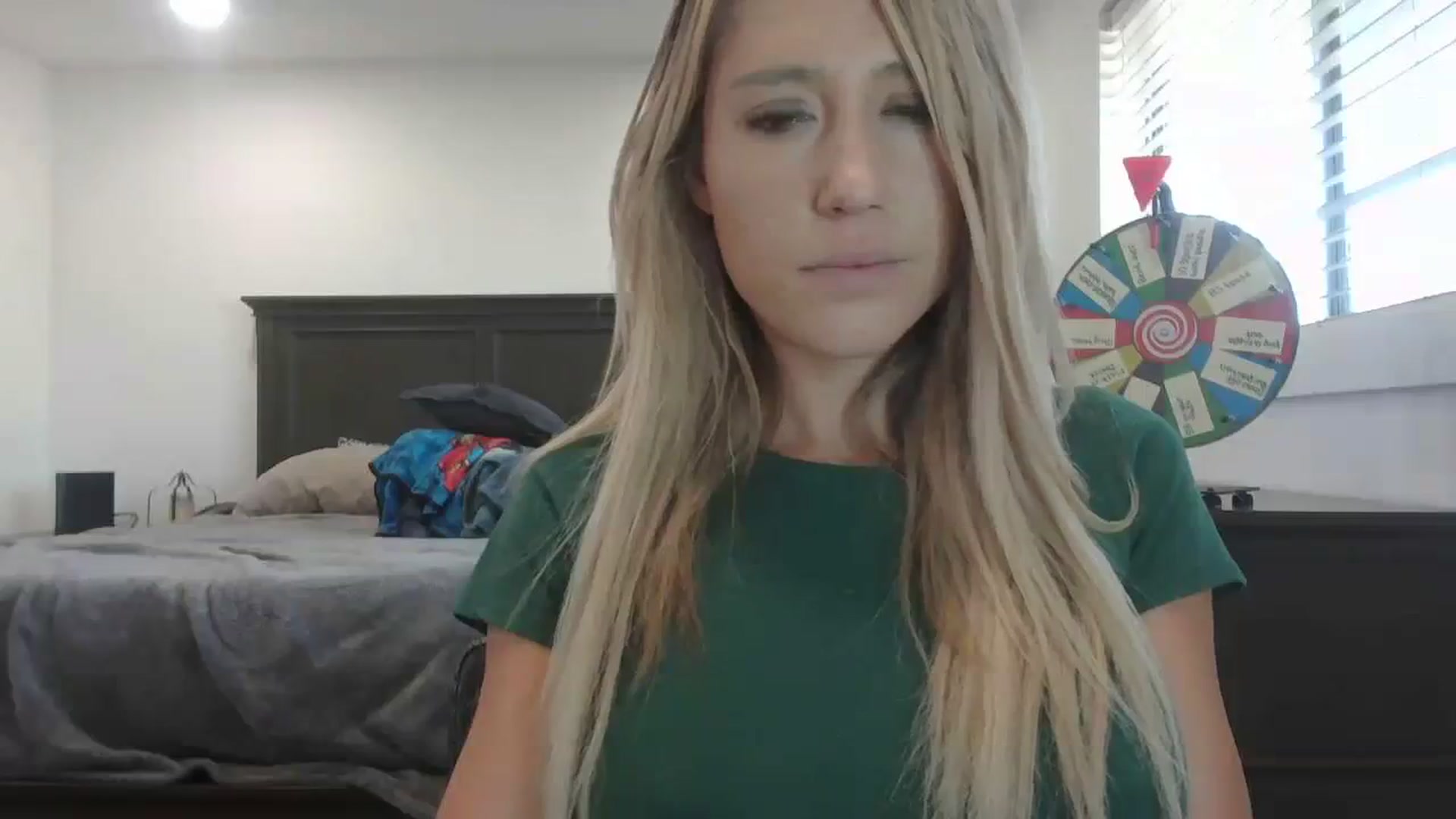 Gallery image thumbnail from blondmilf92's myfreecams stream on, 12/05/2023, 21:55 image 16 of 20