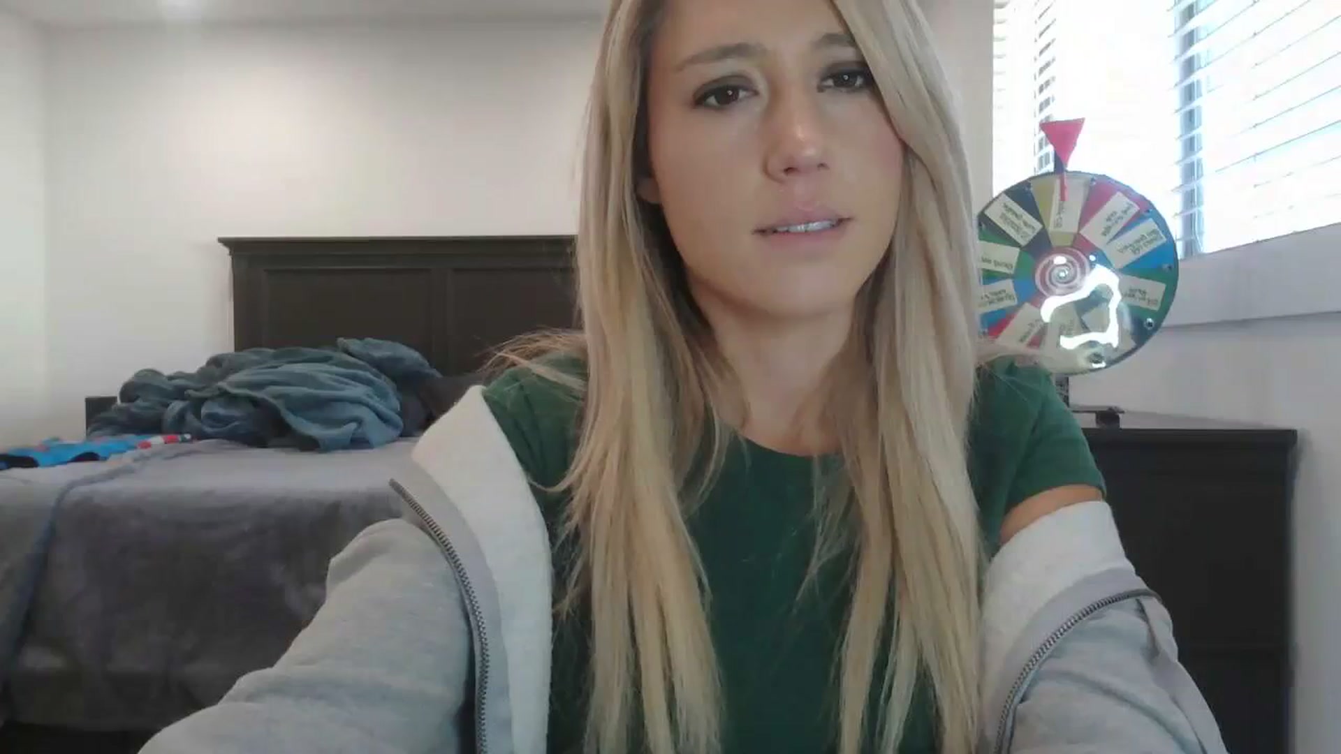 Gallery image thumbnail from blondmilf92's myfreecams stream on, 12/11/2023, 19:48 image 9 of 20
