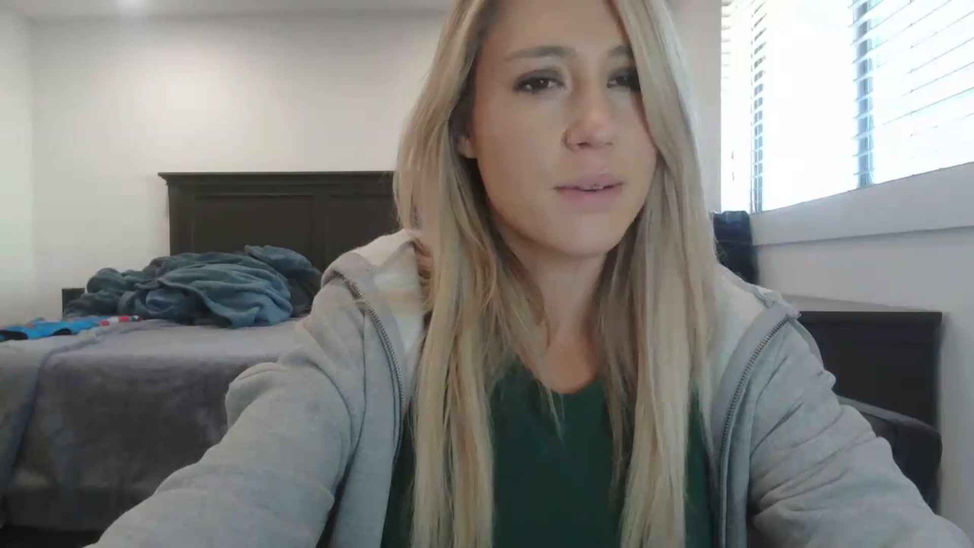 Gallery image thumbnail from blondmilf92's myfreecams stream on, 12/11/2023, 19:48 image 3 of 20