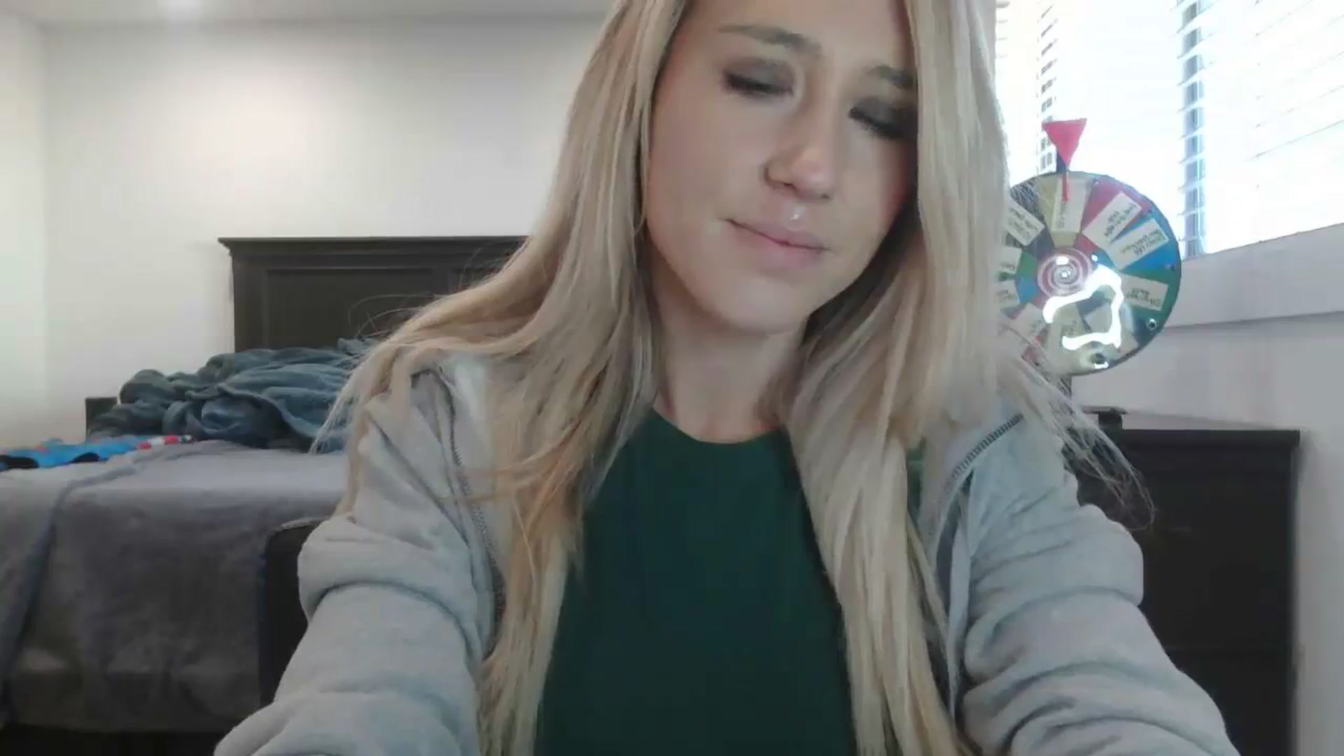 Gallery image thumbnail from blondmilf92's myfreecams stream on, 12/11/2023, 19:48 image 10 of 20