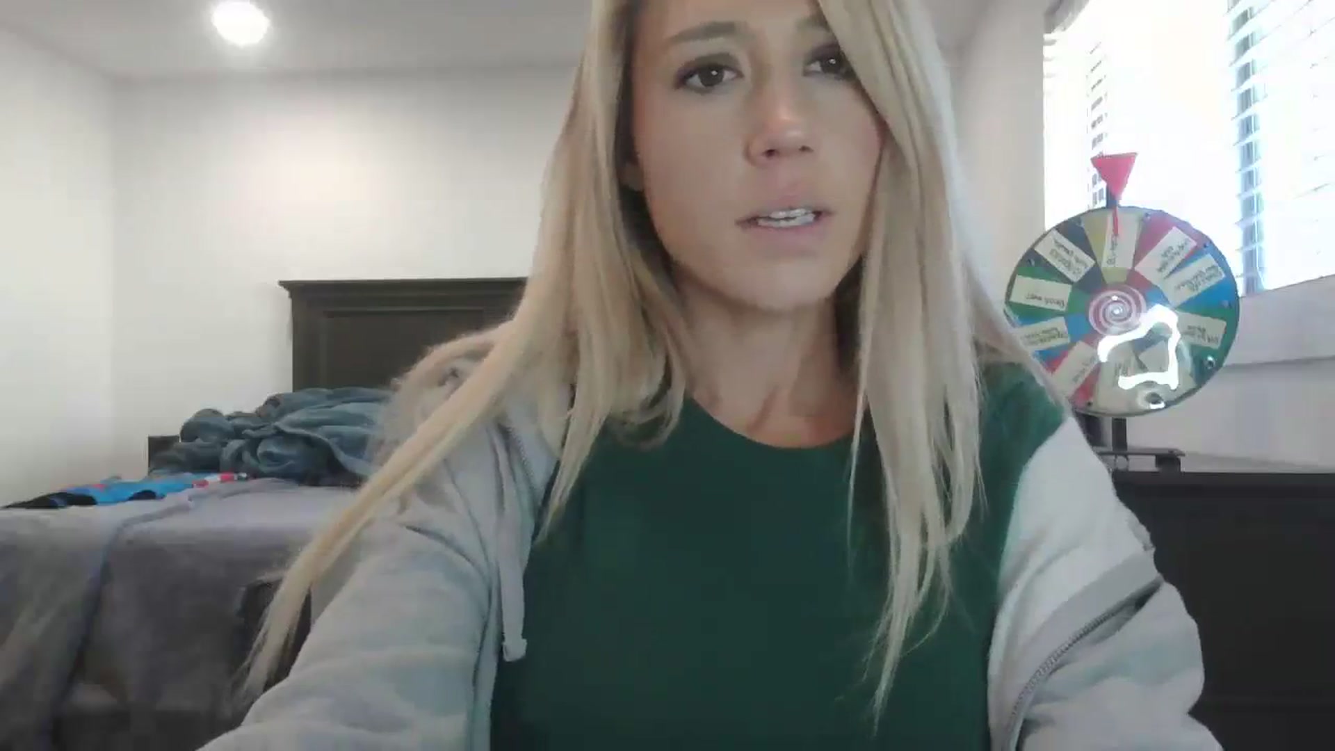 Gallery image thumbnail from blondmilf92's myfreecams stream on, 12/11/2023, 19:48 image 18 of 20