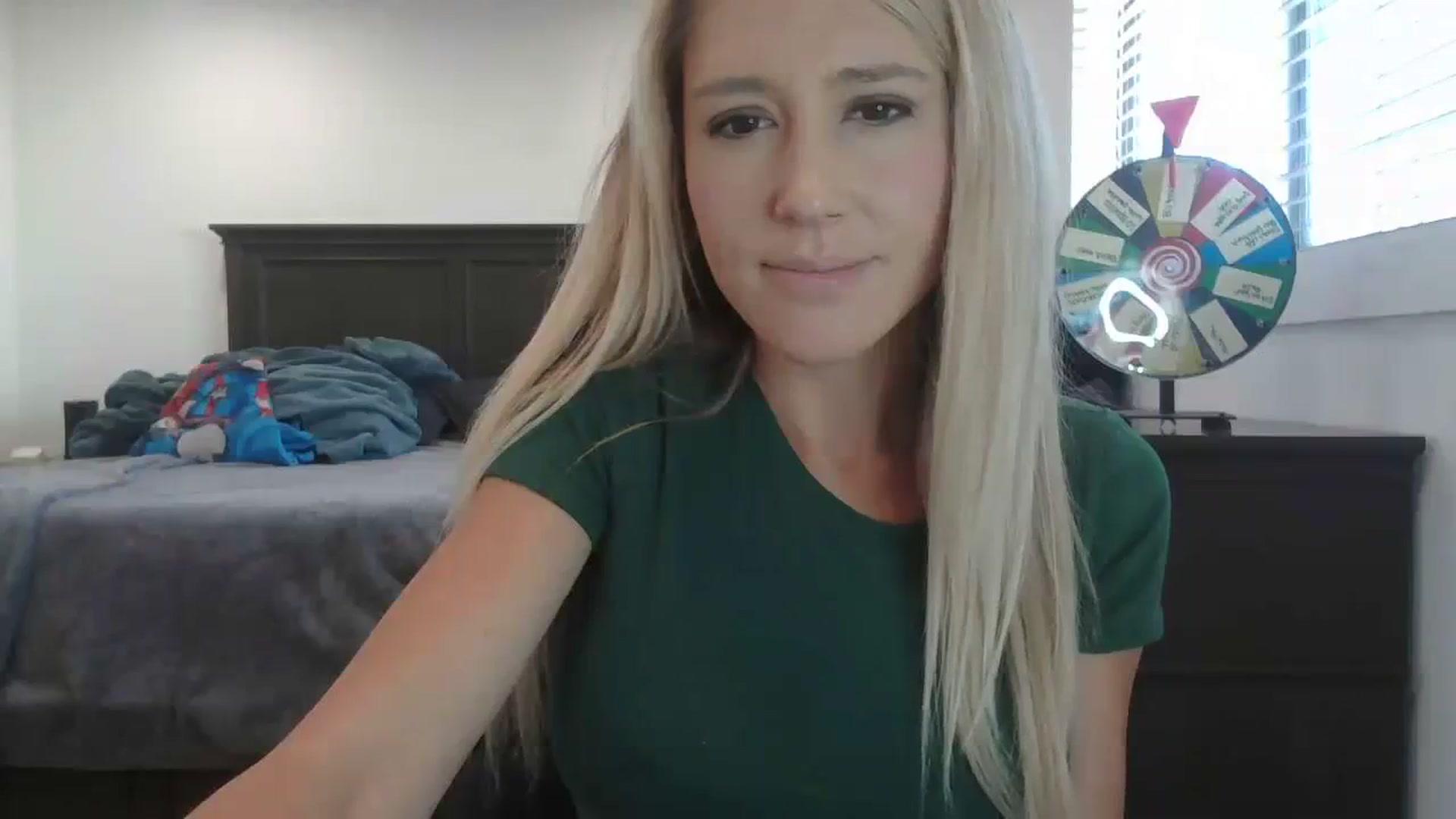 Gallery image thumbnail from blondmilf92's myfreecams stream on, 12/11/2023, 20:52 image 6 of 20