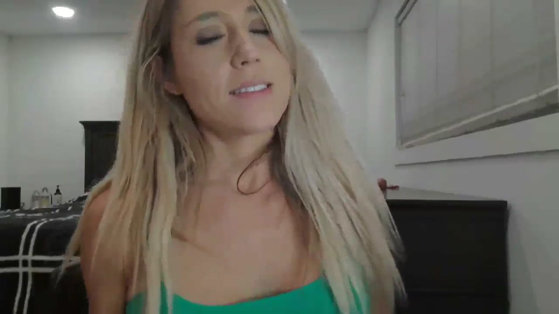 Gallery image thumbnail from blondmilf92's myfreecams stream on, 01/16/2024, 06:19 image 20 of 20