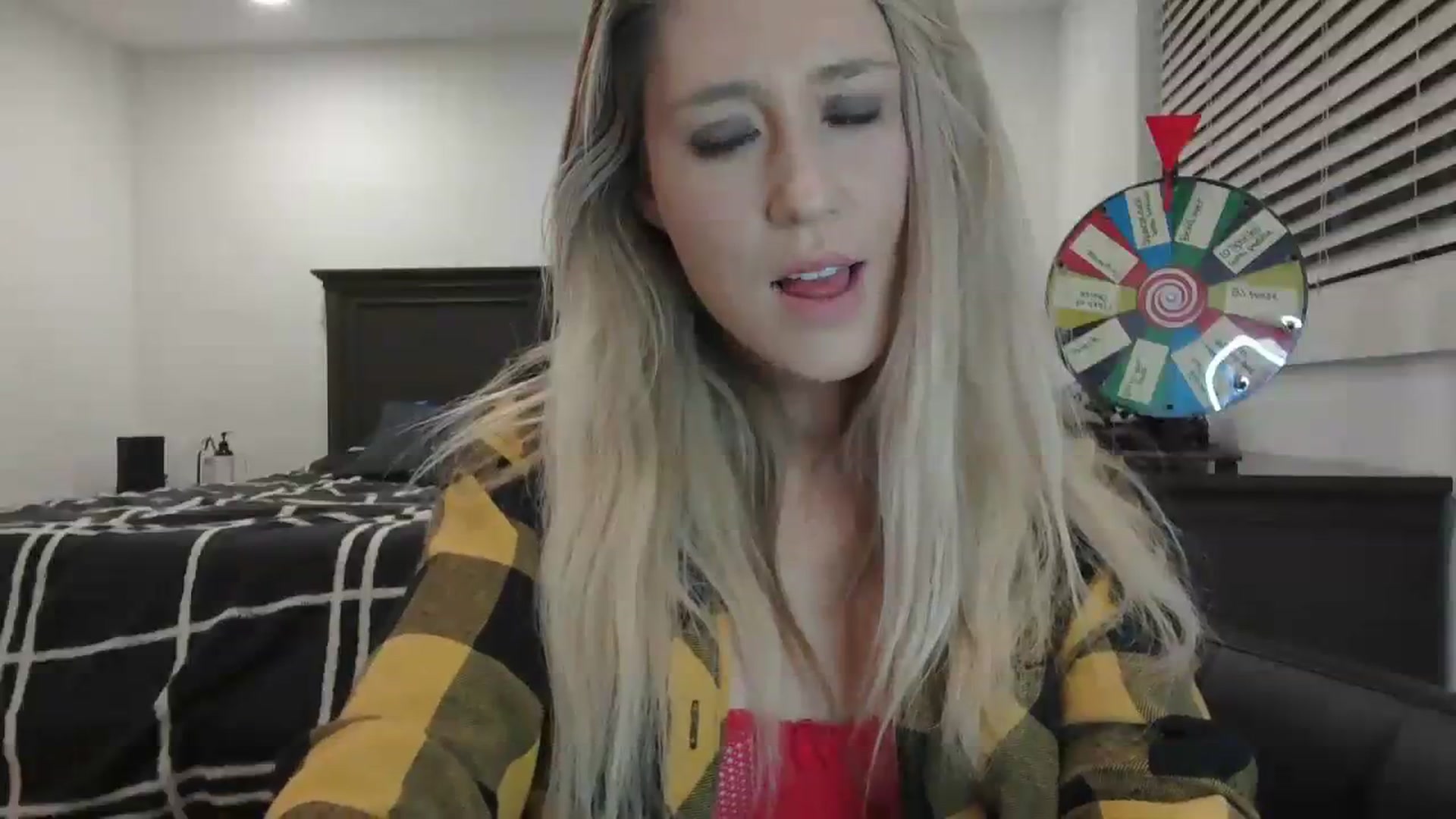 Gallery image thumbnail from blondmilf92's myfreecams stream on, 02/03/2024, 06:17 image 6 of 20