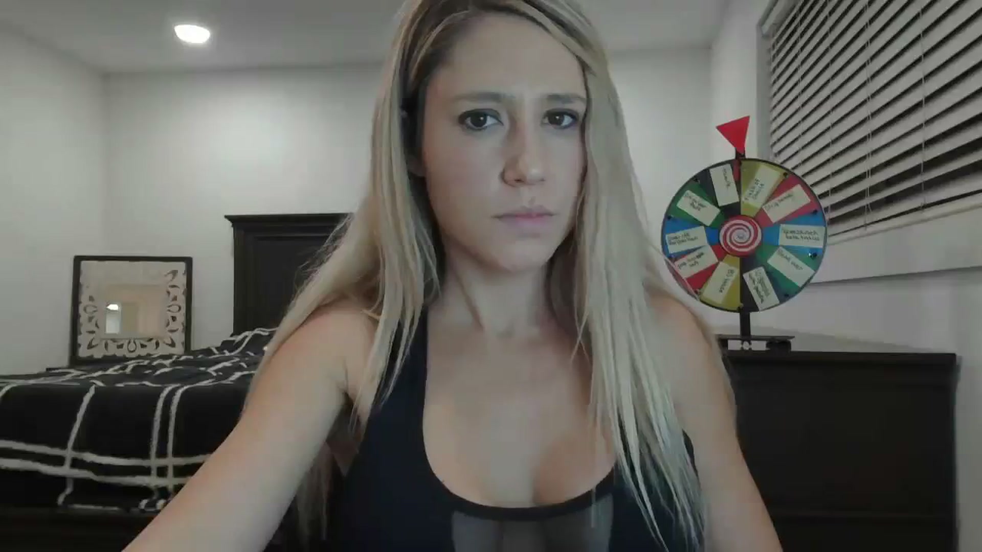 Gallery image thumbnail from blondmilf92's myfreecams stream on, 02/17/2024, 07:41 image 15 of 20