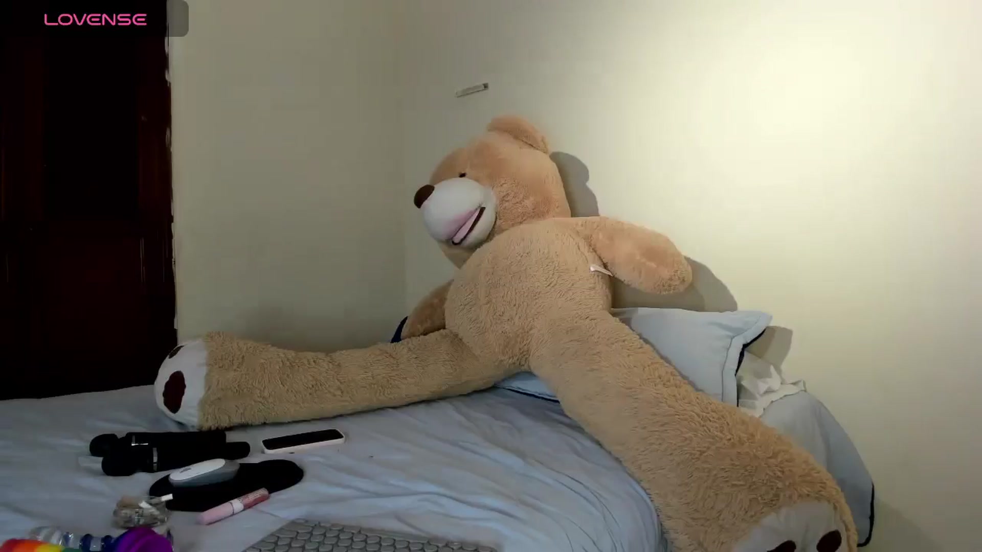 Gallery image thumbnail from bloodymary_'s myfreecams stream on, 04/30/2026, 05:02 image 12 of 20