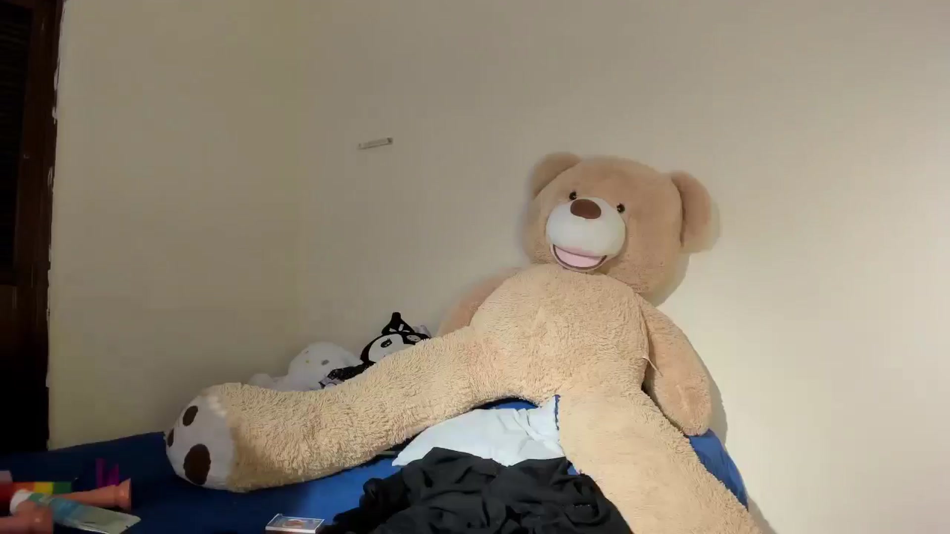 Gallery image thumbnail from bloodymary_'s myfreecams stream on, 05/03/2026, 07:15 image 7 of 20