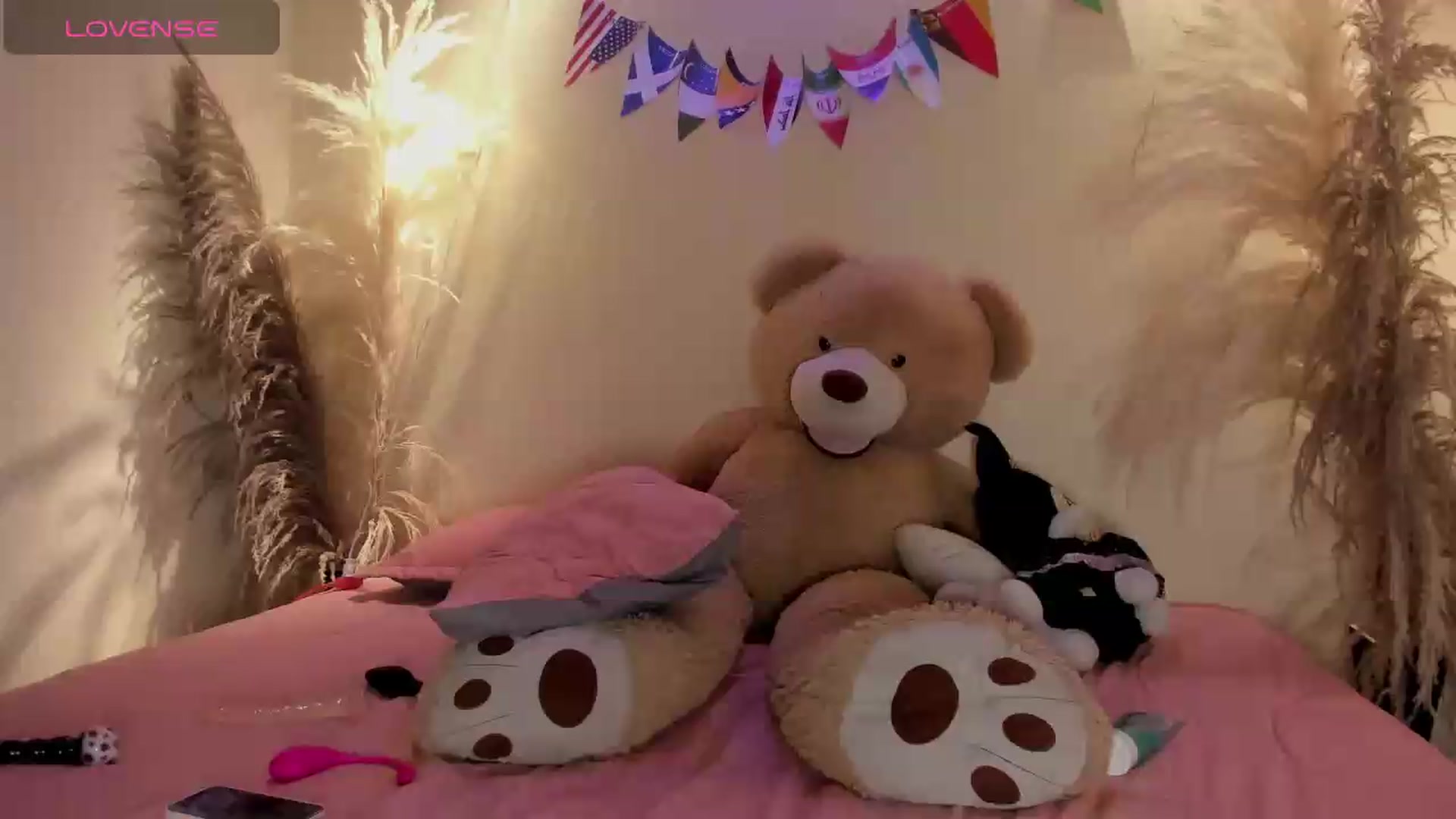 Gallery image thumbnail from bloodymary_'s myfreecams stream on, 06/19/2026, 09:11 image 8 of 20