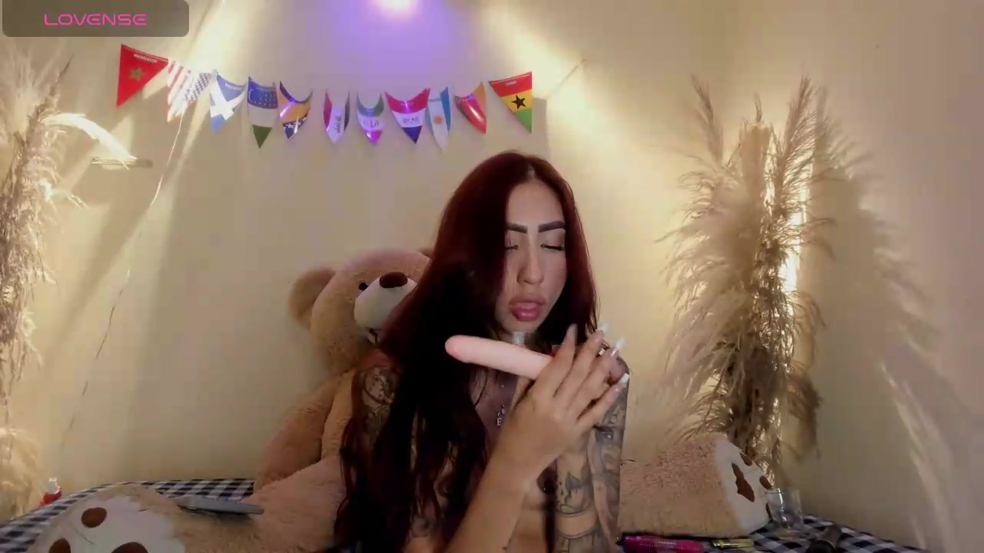 Gallery image thumbnail from bloodymary_'s myfreecams stream on, 07/07/2026, 08:37 image 16 of 20