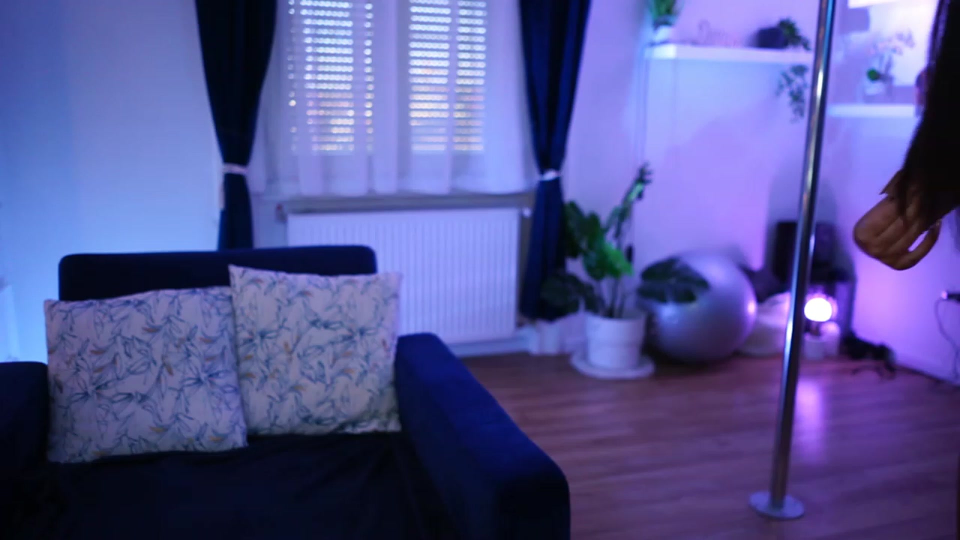 Gallery image thumbnail from blueexstacey's myfreecams stream on, 03/23/2023, 07:10 image 7 of 20