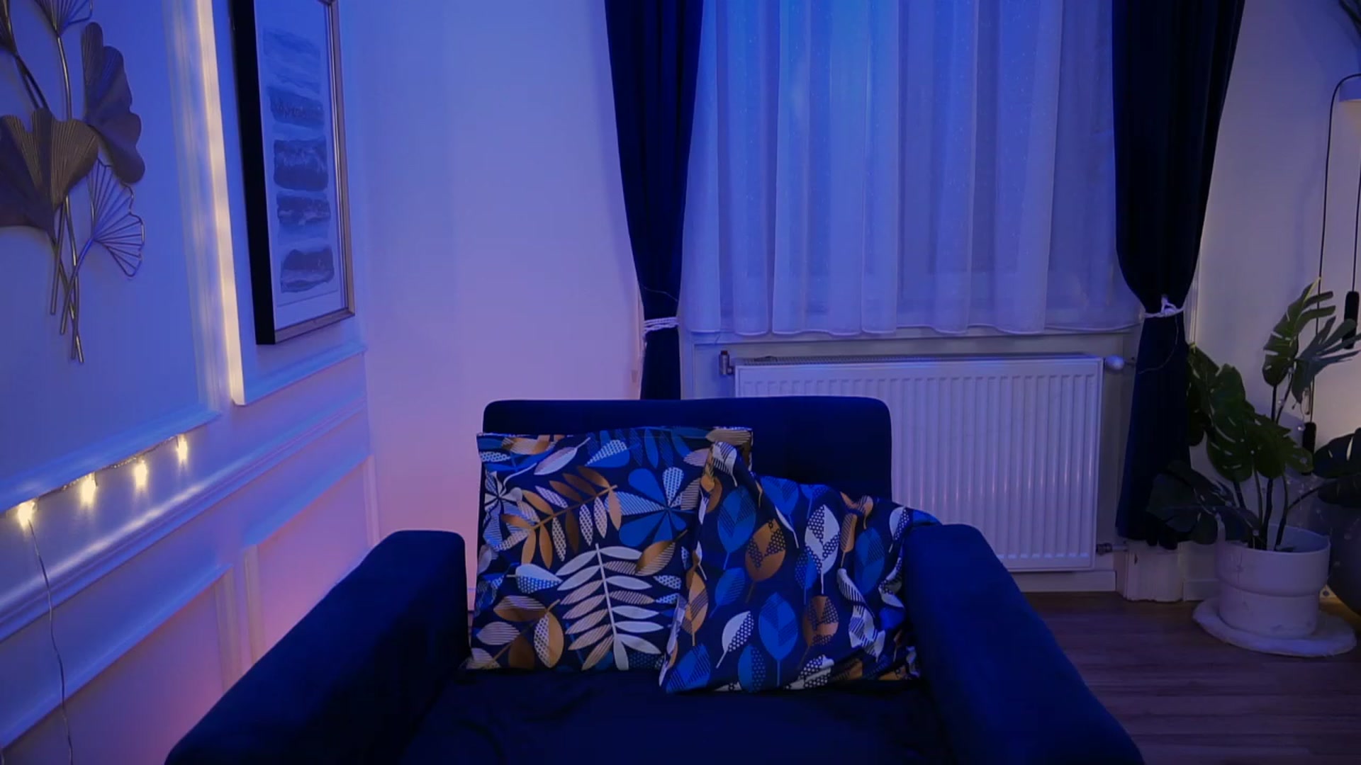 Gallery image thumbnail from blueexstacey's myfreecams stream on, 05/07/2023, 23:09 image 20 of 20