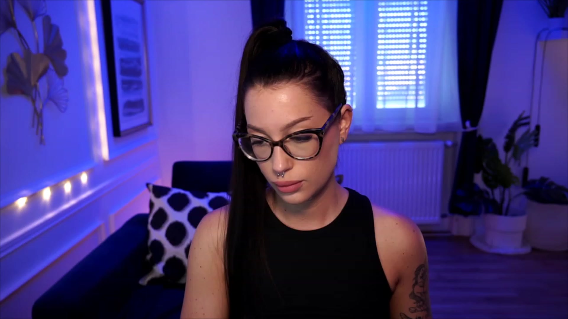 Gallery image thumbnail from blueexstacey's myfreecams stream on, 06/24/2023, 05:20 image 15 of 20