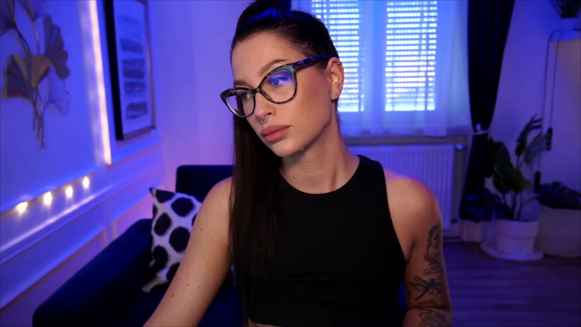 Gallery image thumbnail from blueexstacey's myfreecams stream on, 06/24/2023, 05:20 image 13 of 20