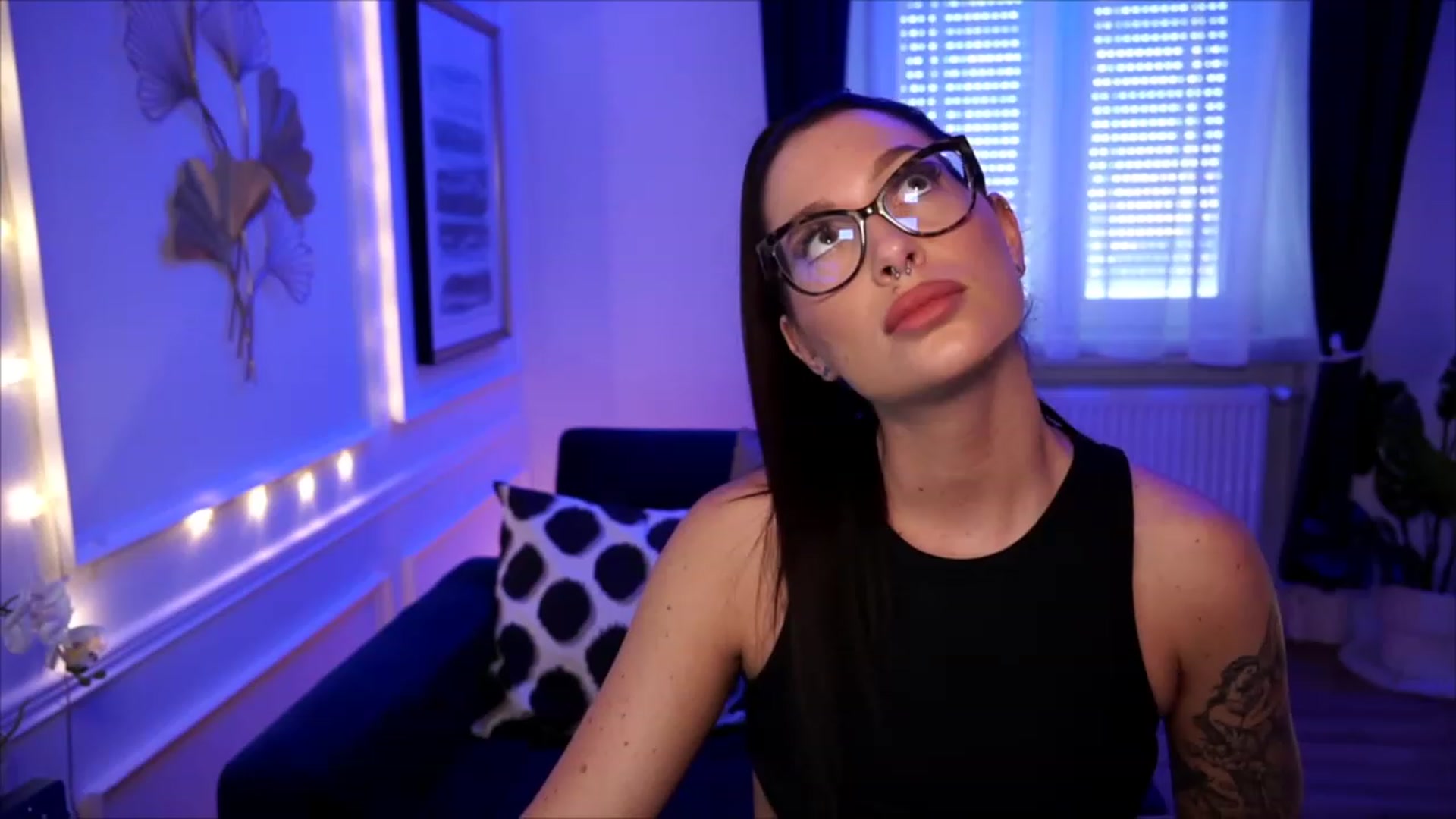 Gallery image thumbnail from blueexstacey's myfreecams stream on, 06/24/2023, 07:04 image 7 of 20