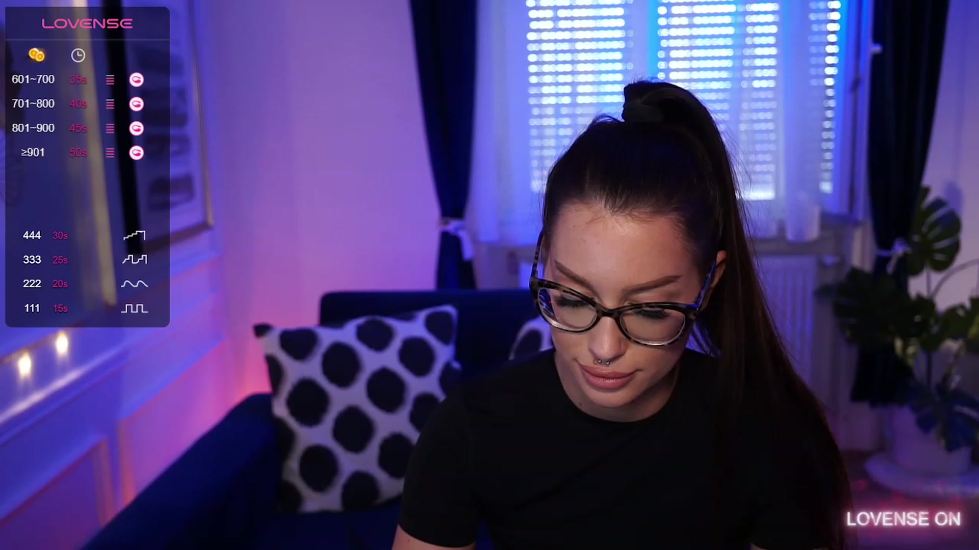 Gallery image thumbnail from blueexstacey's myfreecams stream on, 08/30/2023, 13:24 image 13 of 20