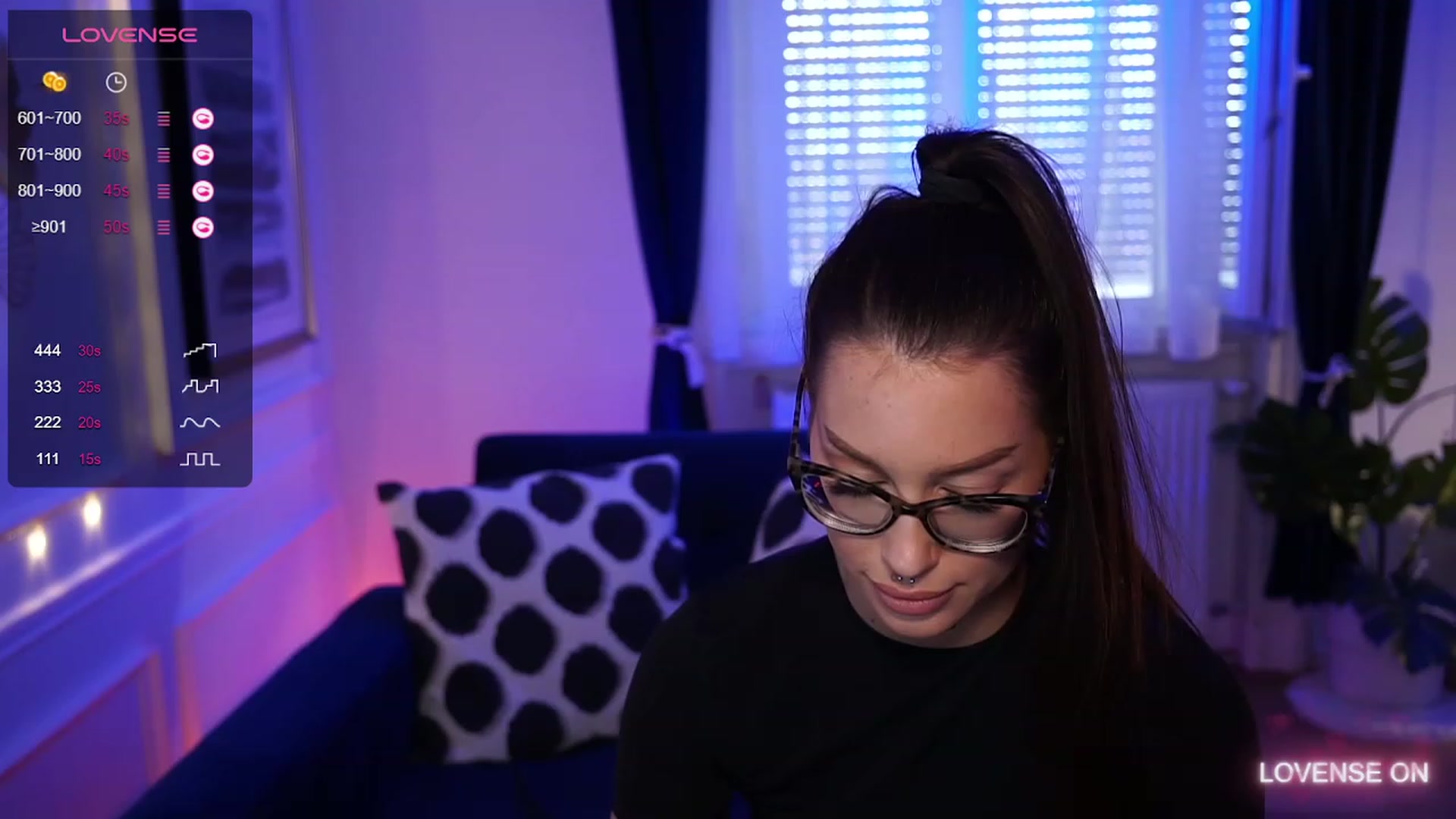 Gallery image thumbnail from blueexstacey's myfreecams stream on, 08/30/2023, 13:24 image 15 of 20