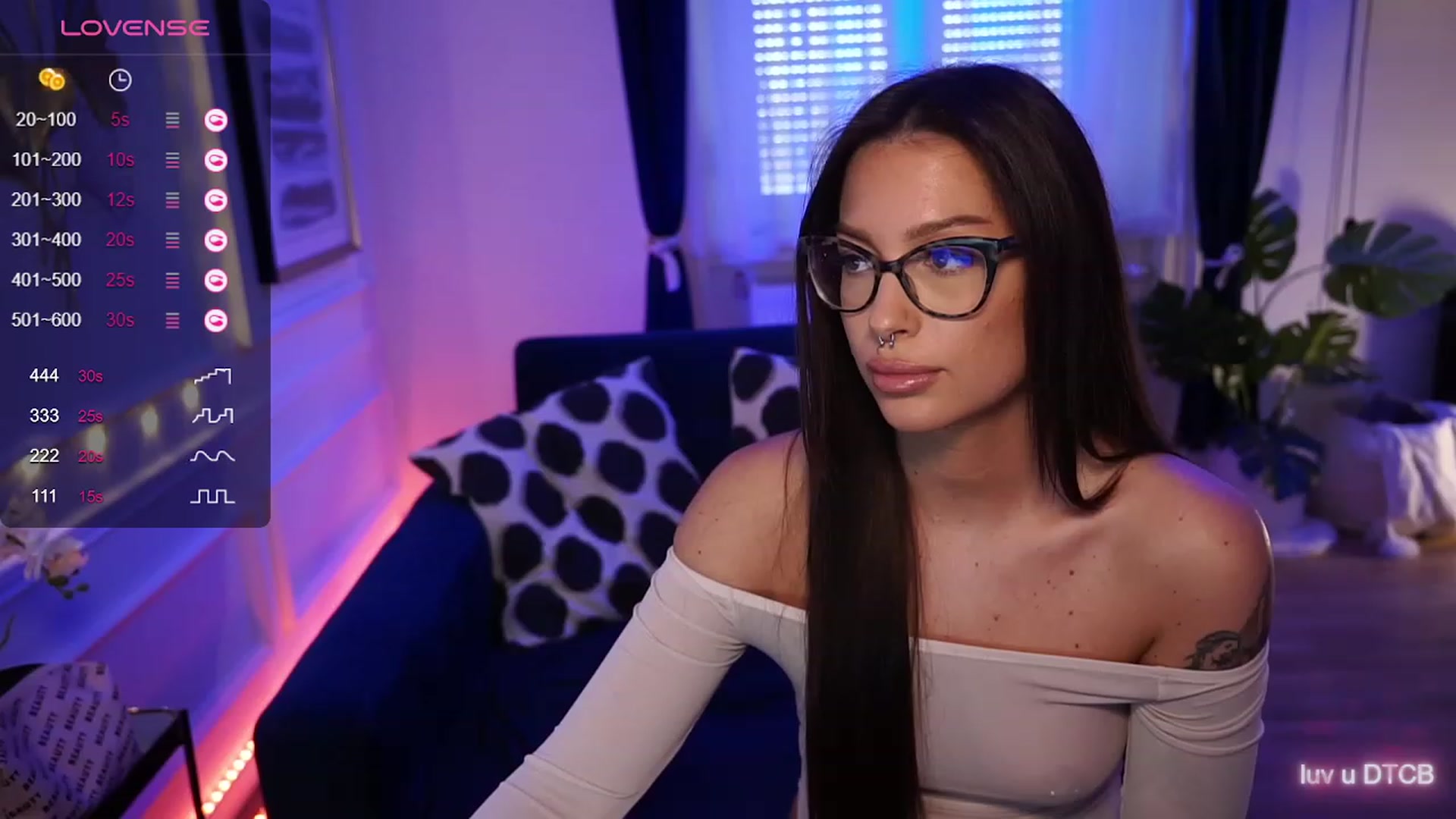 Gallery image thumbnail from blueexstacey's myfreecams stream on, 09/03/2023, 11:24 image 20 of 20