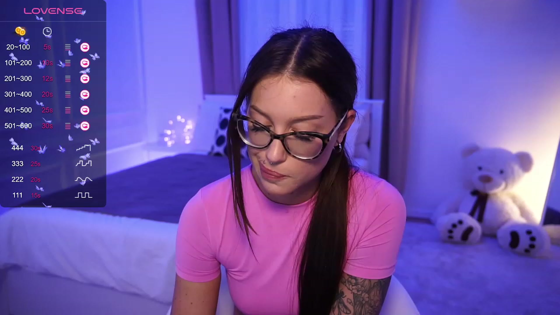Gallery image thumbnail from blueexstacey's myfreecams stream on, 11/08/2023, 15:25 image 11 of 20