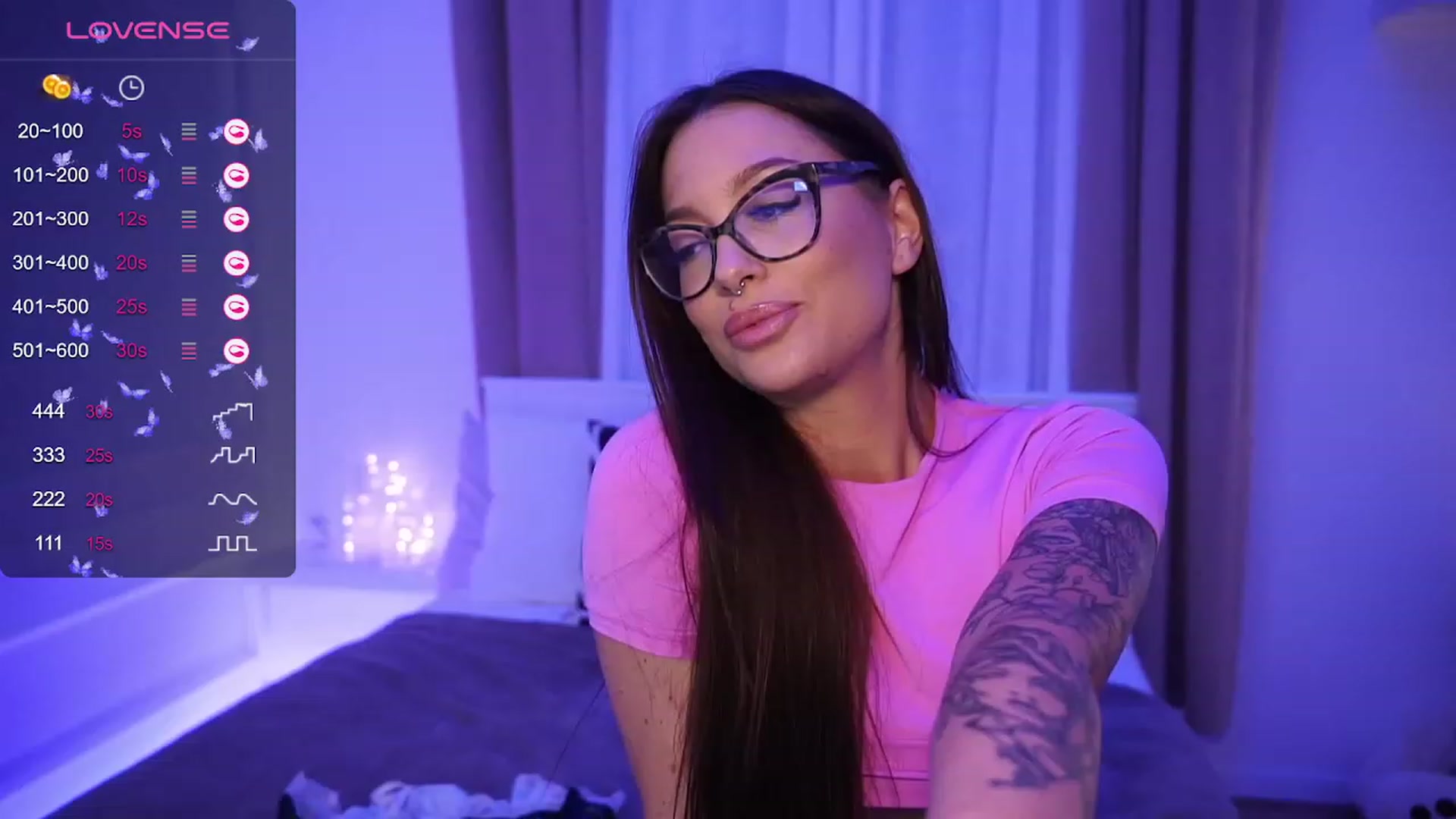 Gallery image thumbnail from blueexstacey's myfreecams stream on, 11/16/2023, 02:55 image 8 of 20