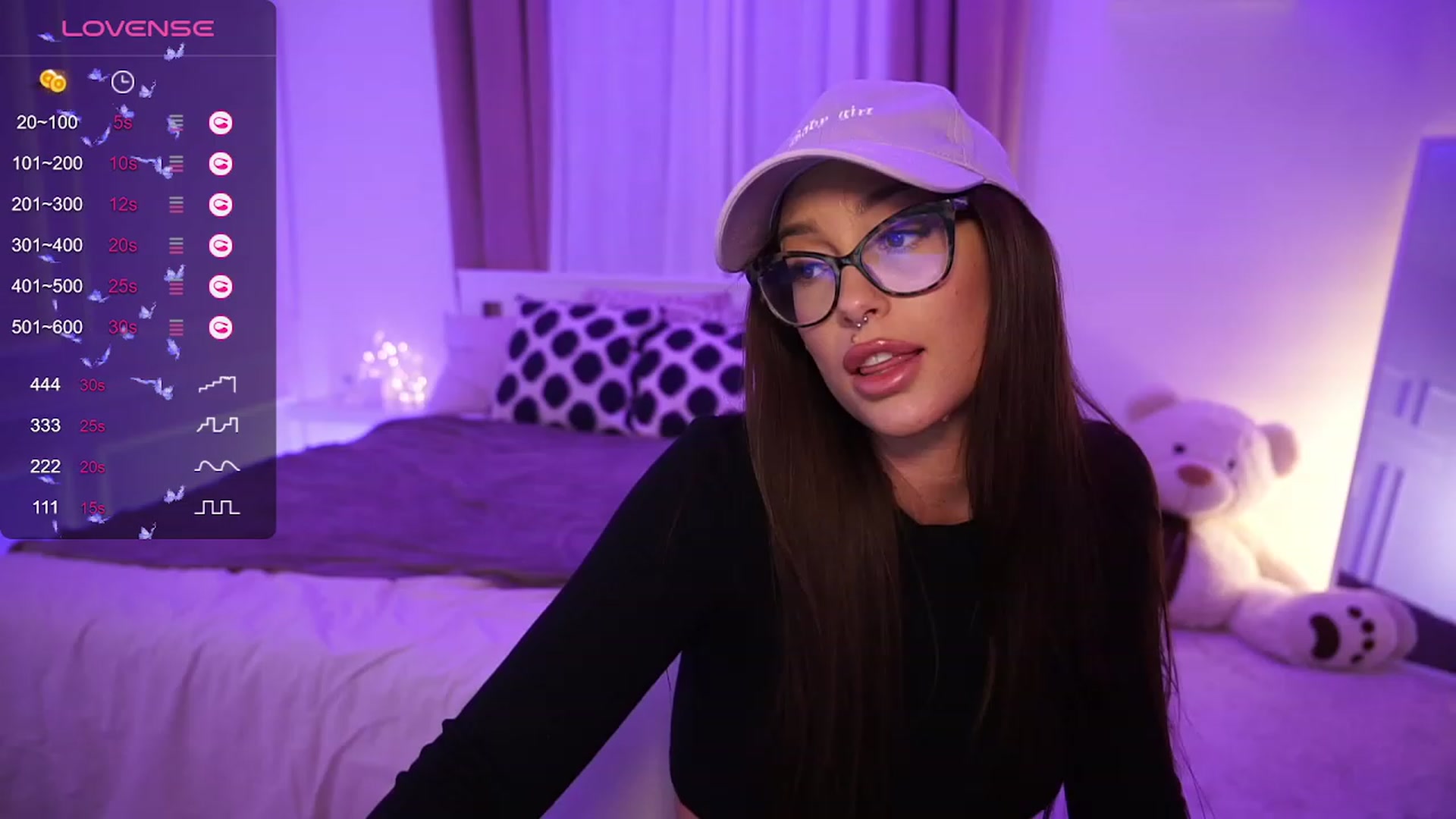 Gallery image thumbnail from blueexstacey's myfreecams stream on, 11/20/2023, 23:55 image 20 of 20