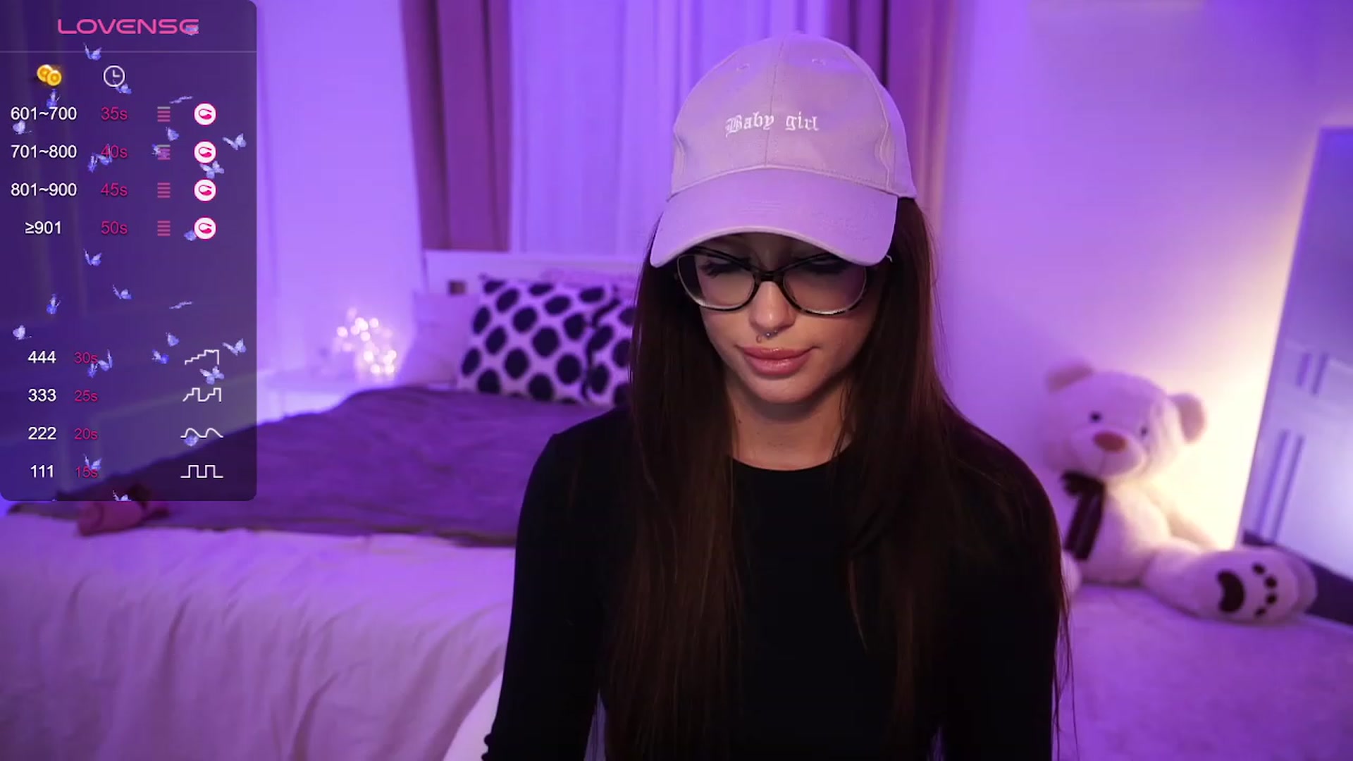 Gallery image thumbnail from blueexstacey's myfreecams stream on, 11/20/2023, 23:55 image 18 of 20