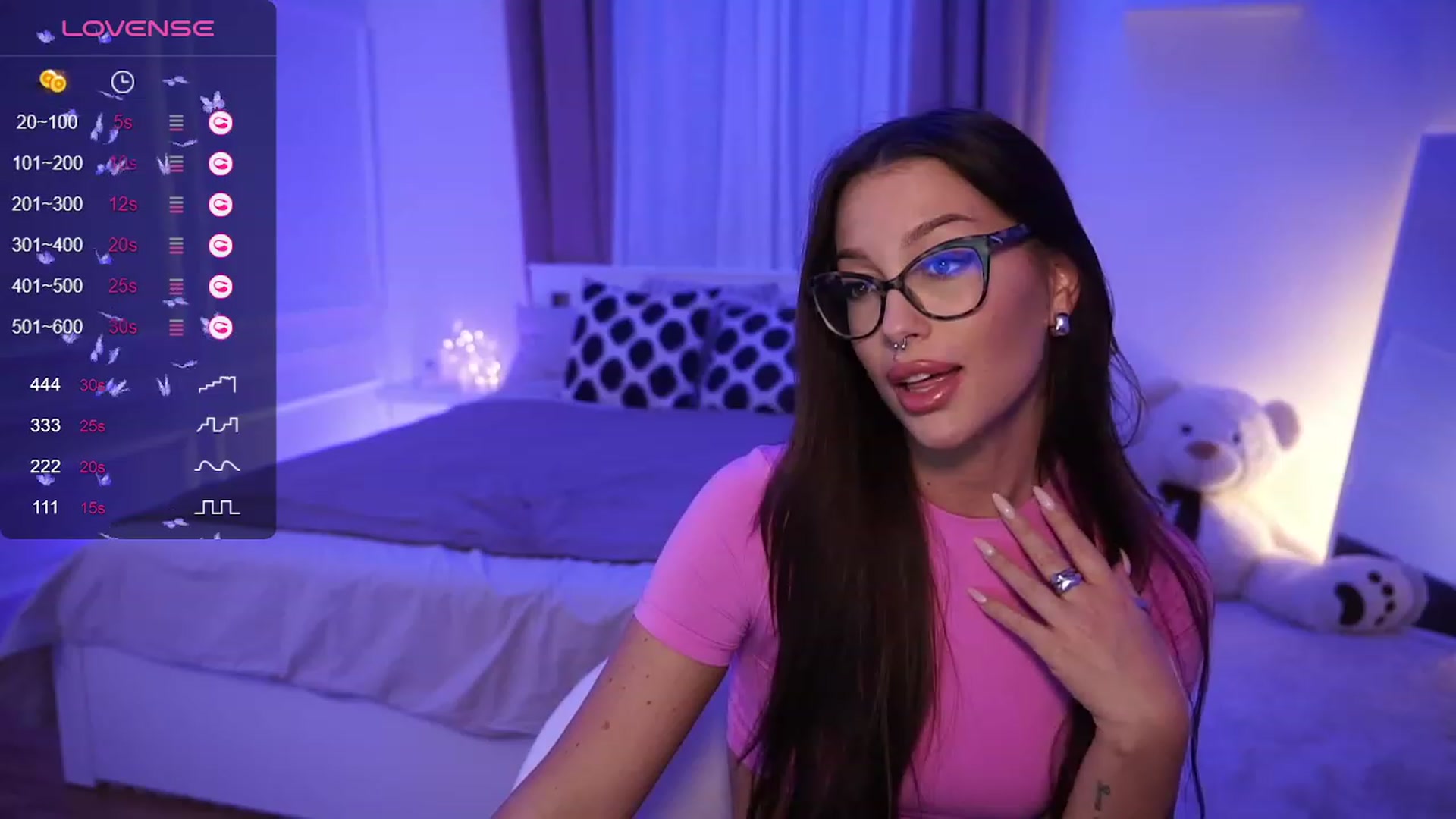 Gallery image thumbnail from blueexstacey's myfreecams stream on, 11/22/2023, 24:34 image 19 of 20