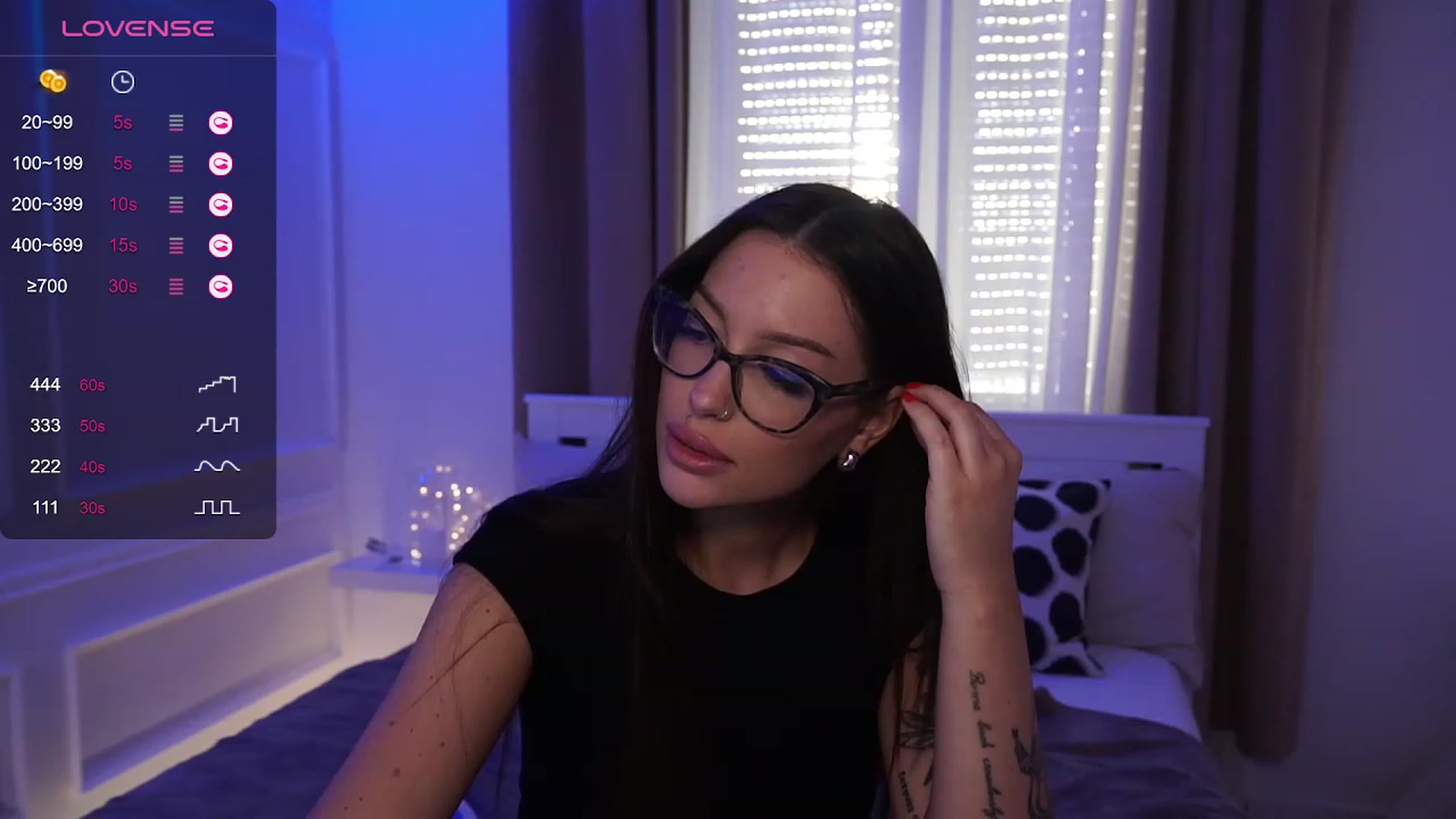 Gallery image thumbnail from blueexstacey's myfreecams stream on, 12/27/2023, 14:05 image 20 of 20