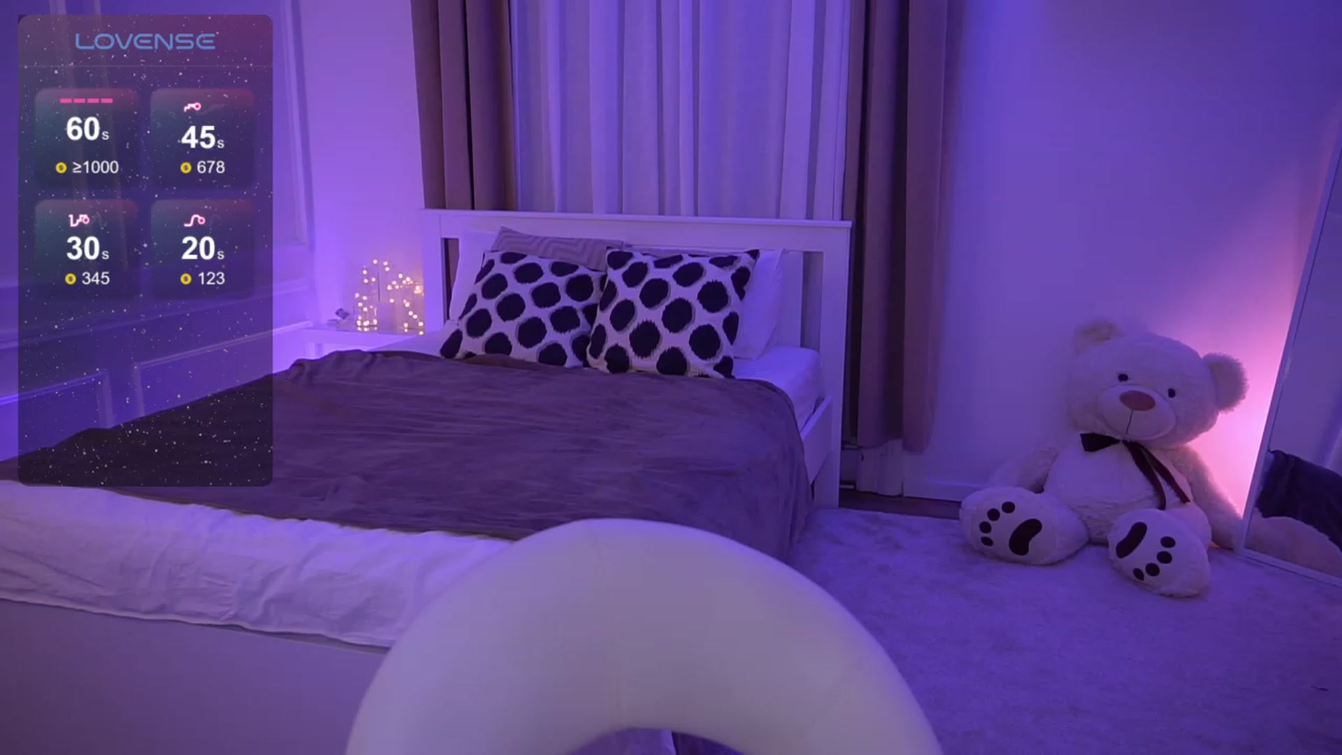 Gallery image thumbnail from blueexstacey's myfreecams stream on, 01/13/2024, 23:27 image 19 of 20