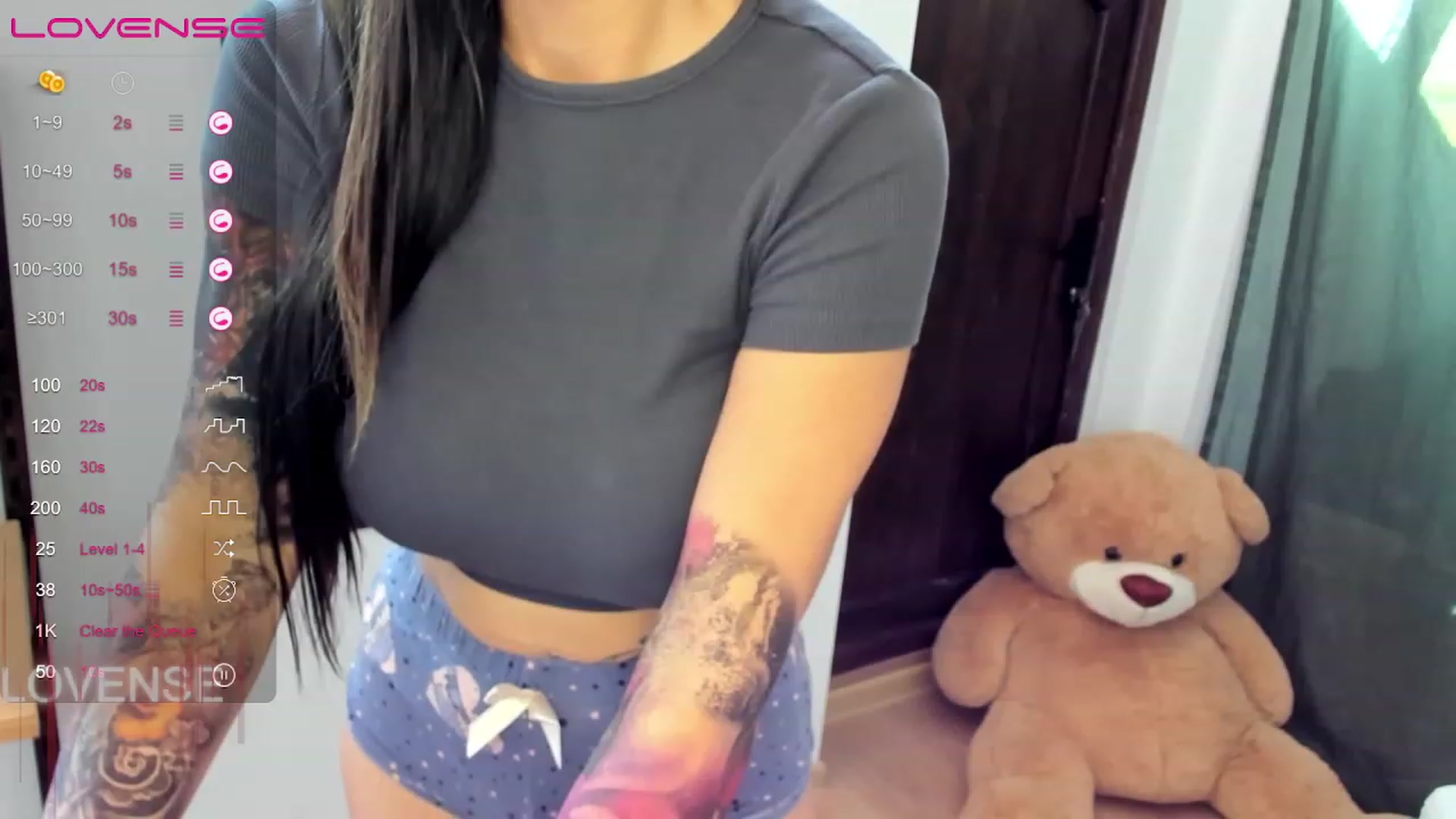 Gallery image thumbnail from boabab123's myfreecams stream on, 06/21/2023, 16:00 image 10 of 20