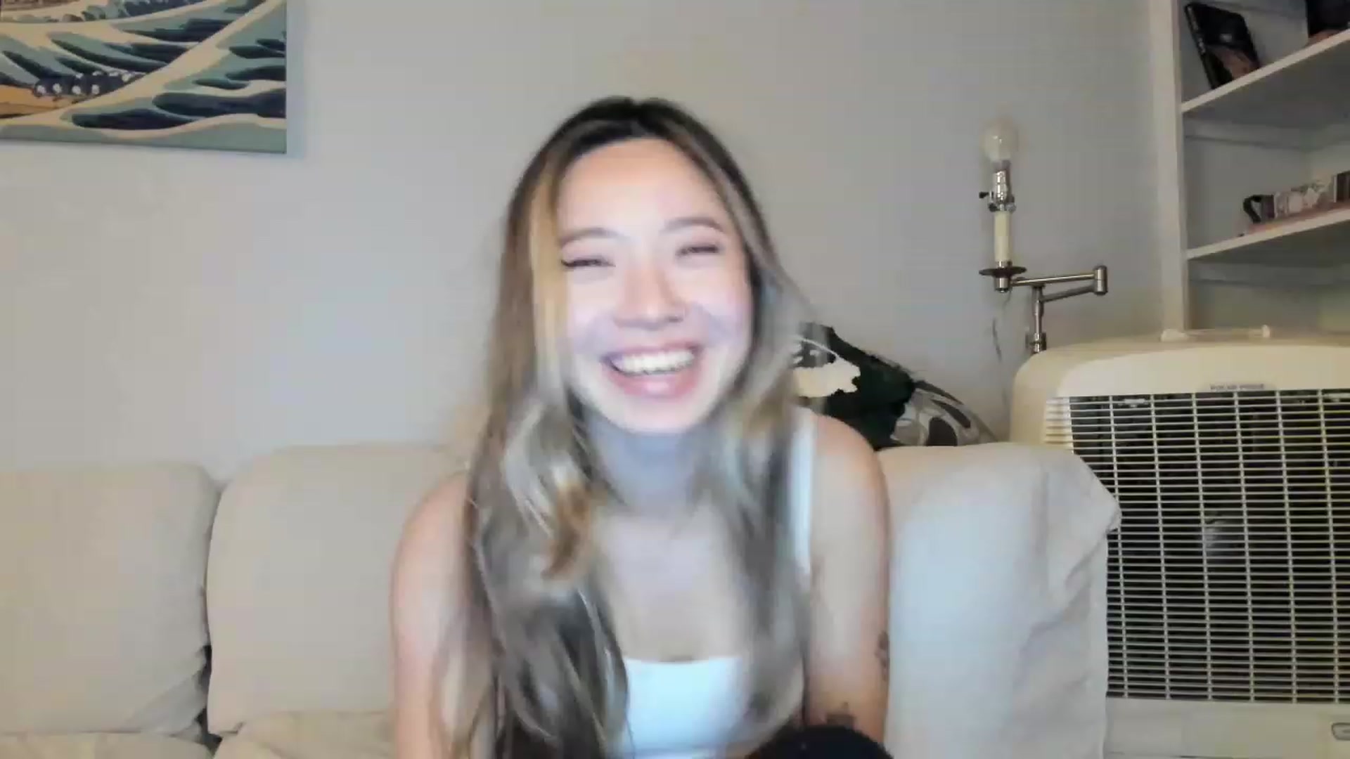 Gallery image thumbnail from bobaprincess's myfreecams stream on, 11/14/2022, 11:20 image 17 of 20