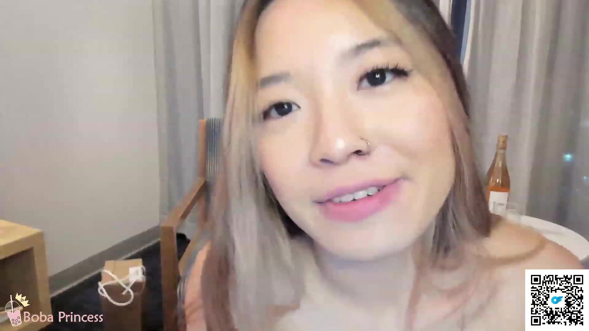 Gallery image thumbnail from bobaprincess's myfreecams stream on, 11/25/2022, 08:17 image 8 of 20