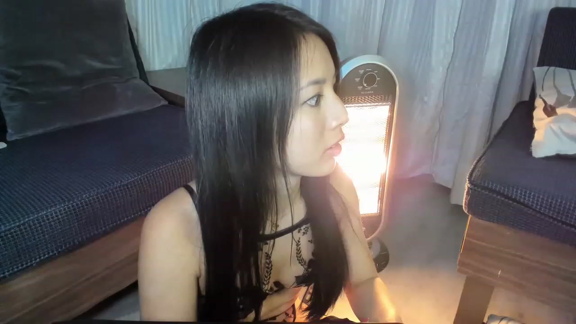 Gallery image thumbnail from bobaprincess's myfreecams stream on, 12/04/2022, 11:21 image 2 of 20