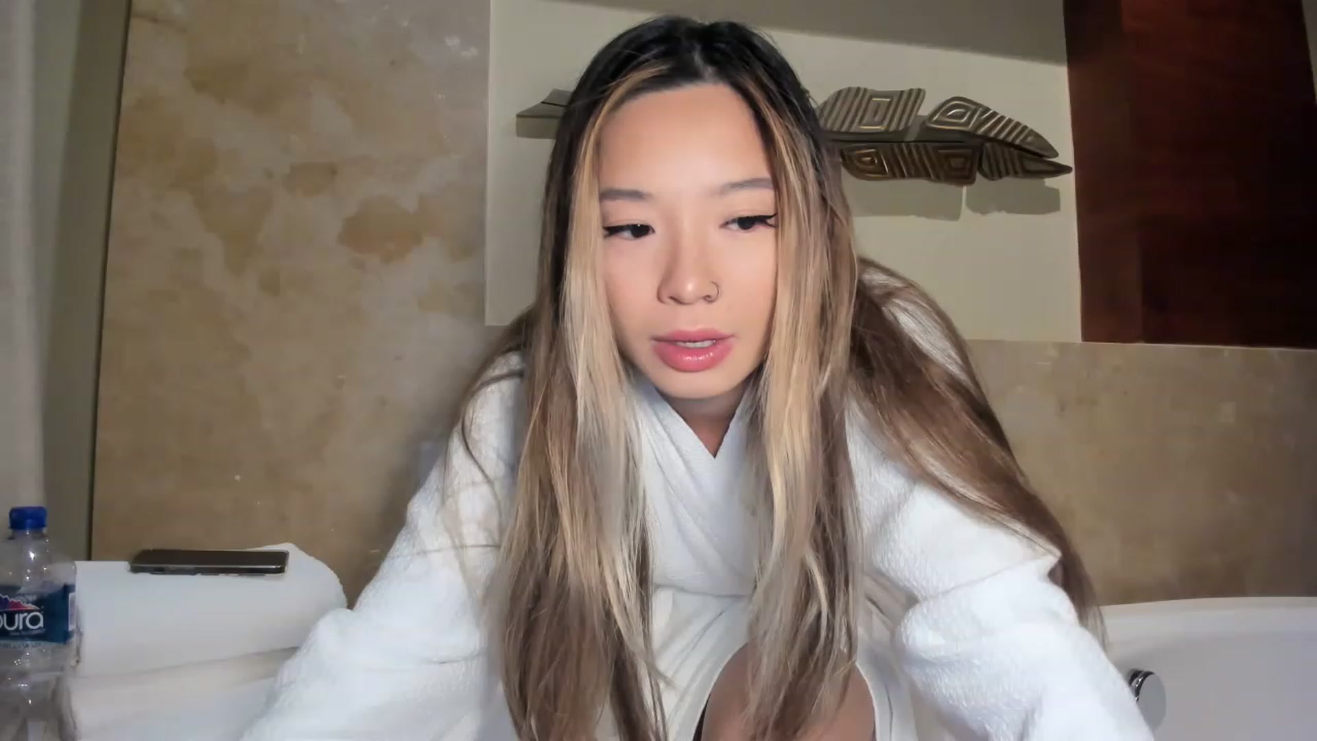 Gallery image thumbnail from bobaprincess's myfreecams stream on, 12/08/2022, 06:09 image 15 of 20