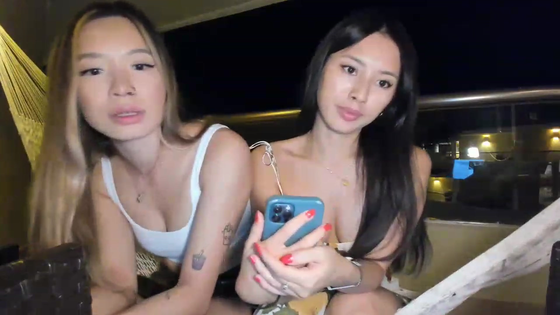 Gallery image thumbnail from bobaprincess's myfreecams stream on, 12/09/2022, 05:17 image 12 of 20