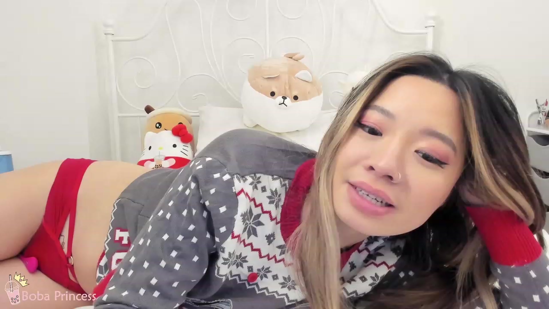 Gallery image thumbnail from bobaprincess's myfreecams stream on, 12/23/2022, 10:06 image 15 of 20