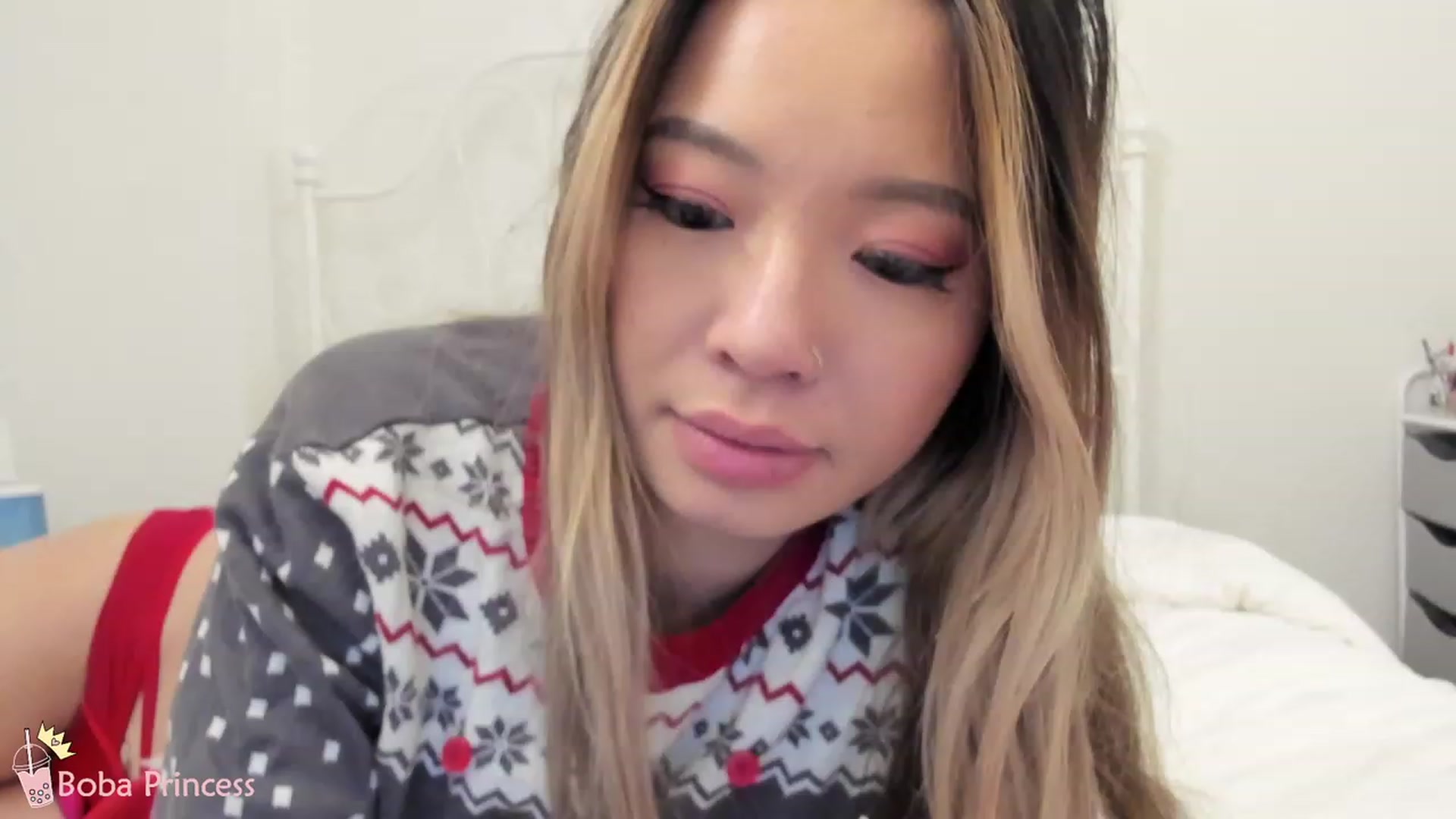 Gallery image thumbnail from bobaprincess's myfreecams stream on, 12/23/2022, 10:06 image 12 of 20
