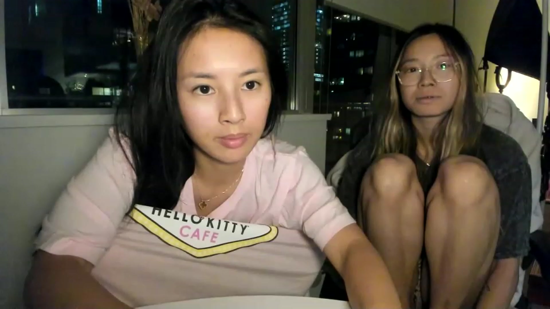 Gallery image thumbnail from bobaprincess's myfreecams stream on, 12/28/2022, 07:51 image 10 of 20