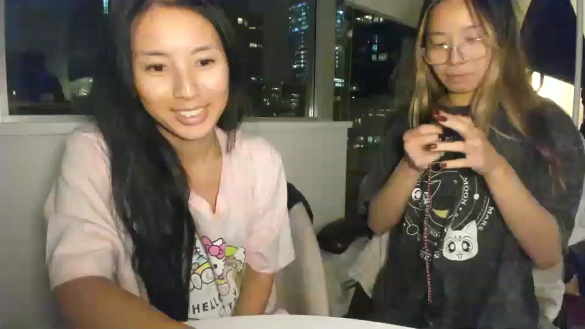 Gallery image thumbnail from bobaprincess's myfreecams stream on, 12/28/2022, 07:51 image 13 of 20