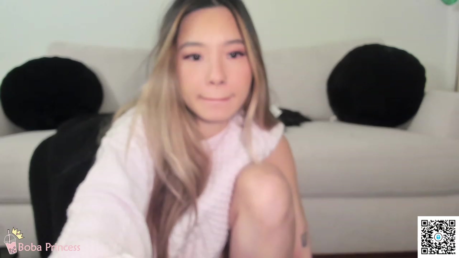 Gallery image thumbnail from bobaprincess's myfreecams stream on, 01/15/2023, 06:30 image 16 of 20